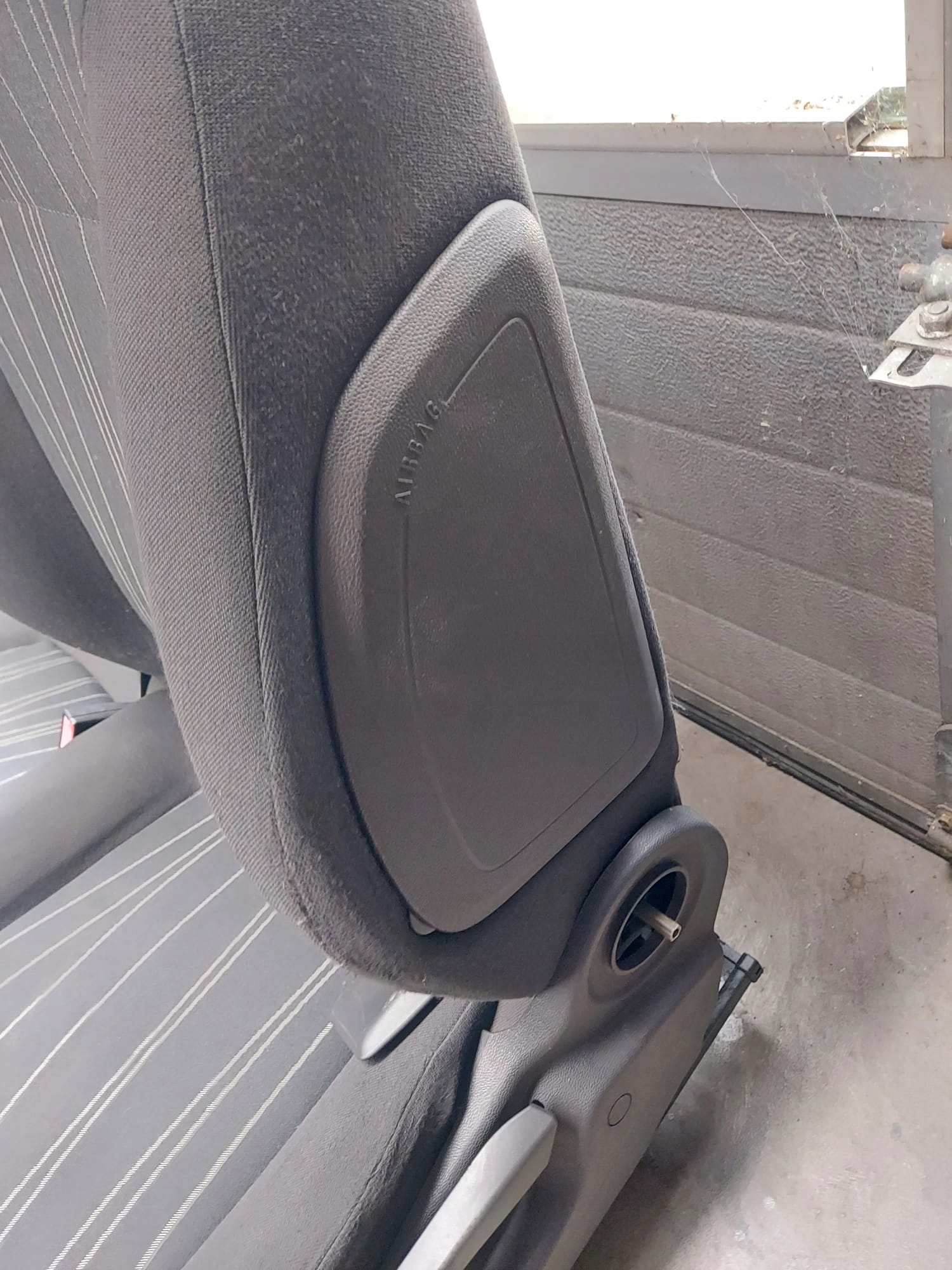 кресла бочки диван opel CORSA d 5 Двери комплект