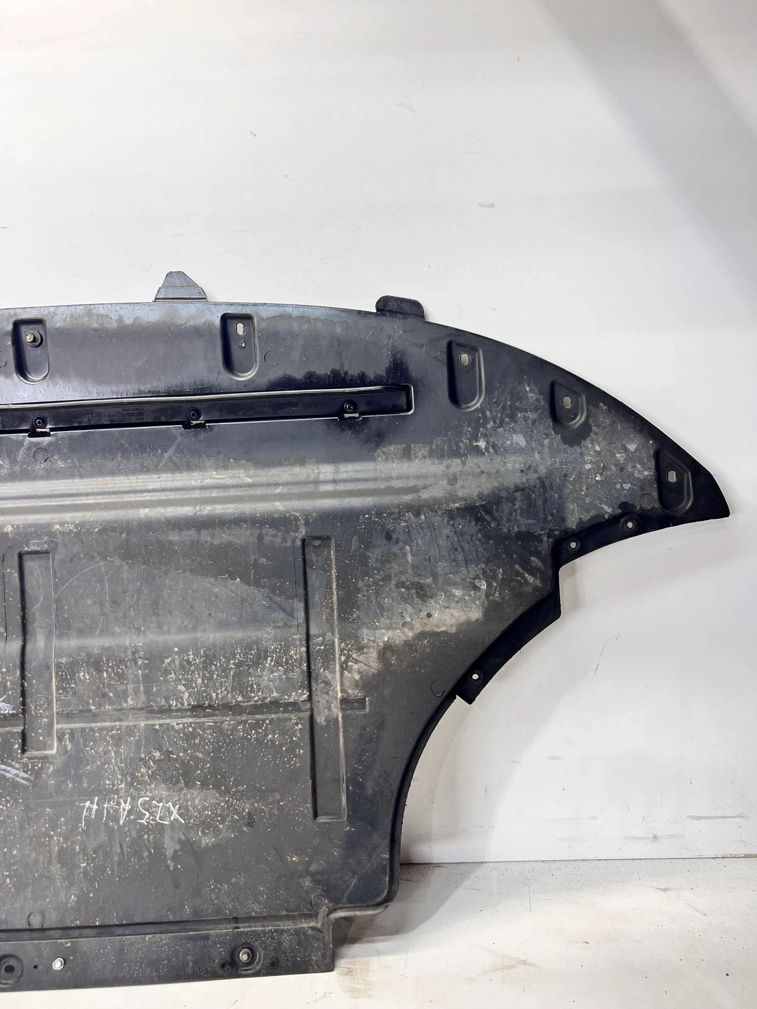 cover below engine cover AUDI Q5 8R 8R1863821C 92/26