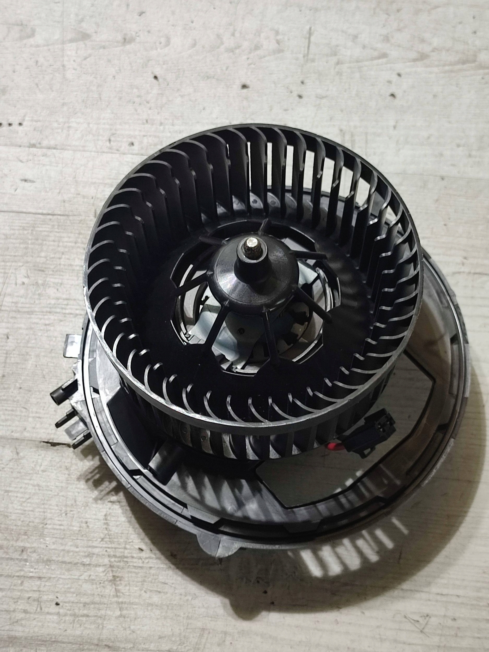 Volkswagen Touran III 2020 heating