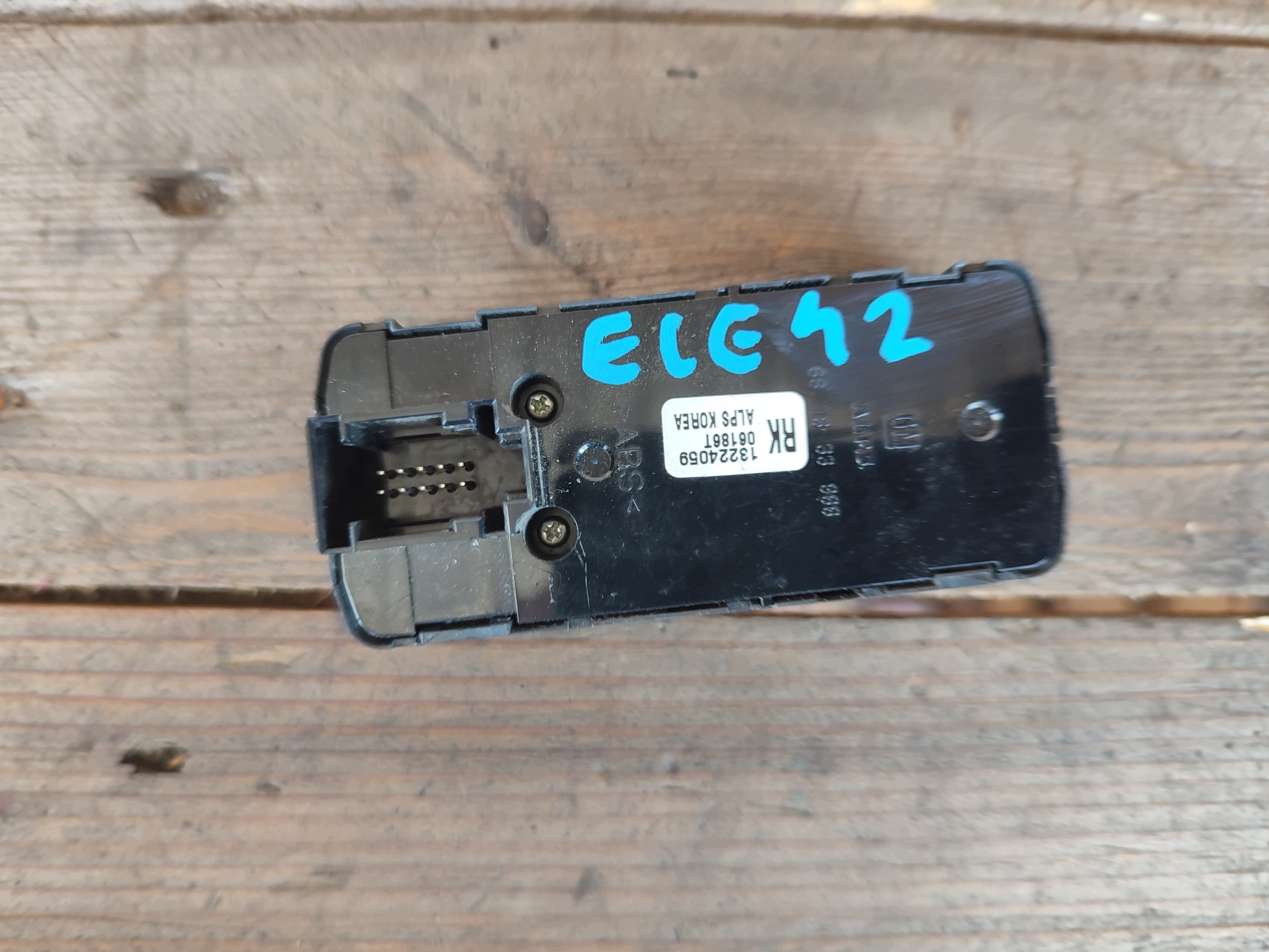 PANEL switch windows of mirrors Opel SIGNUM 03-08 OE 13224059