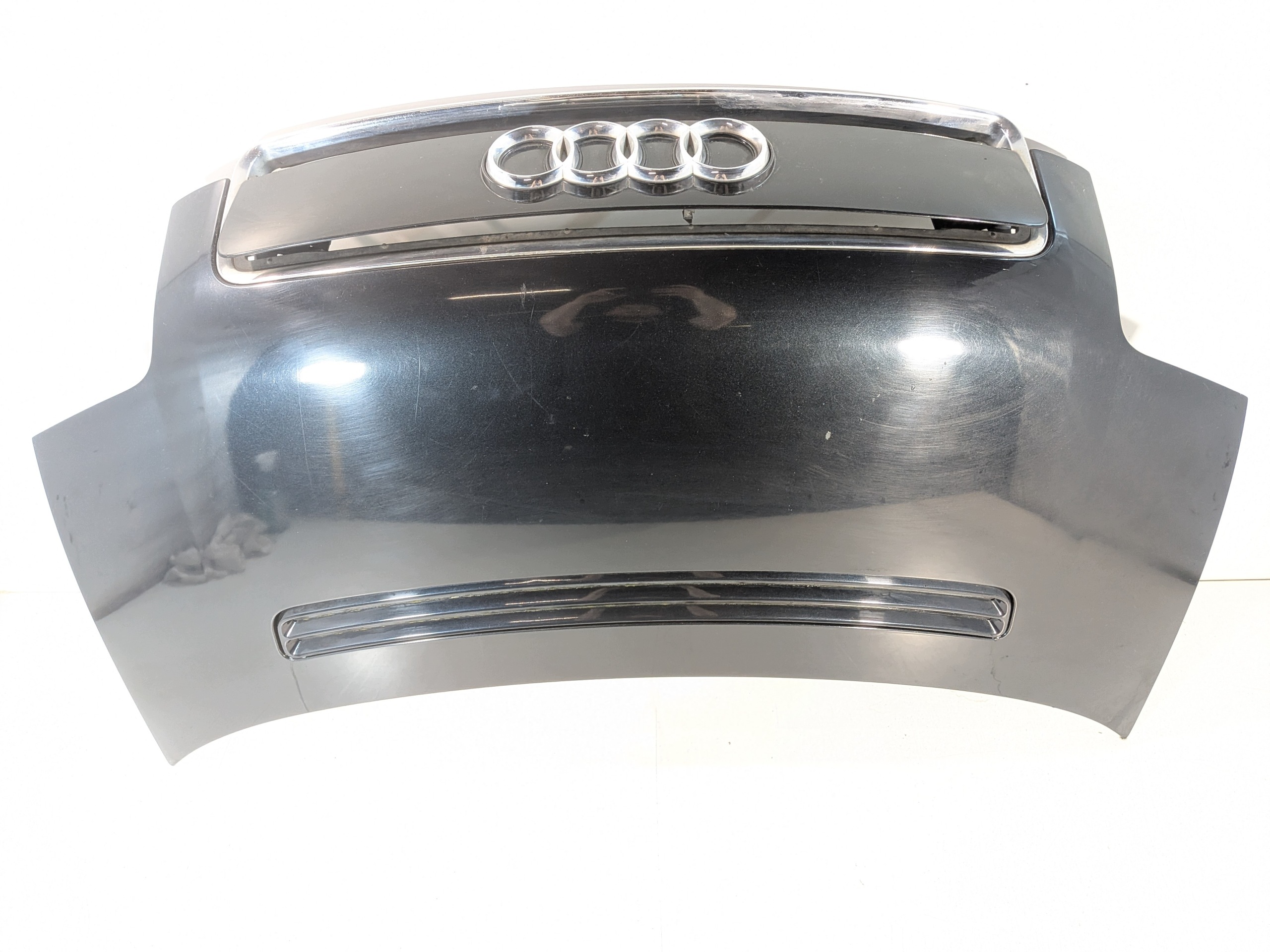 Capot kod lakieru LY5V Audi A2 99-05