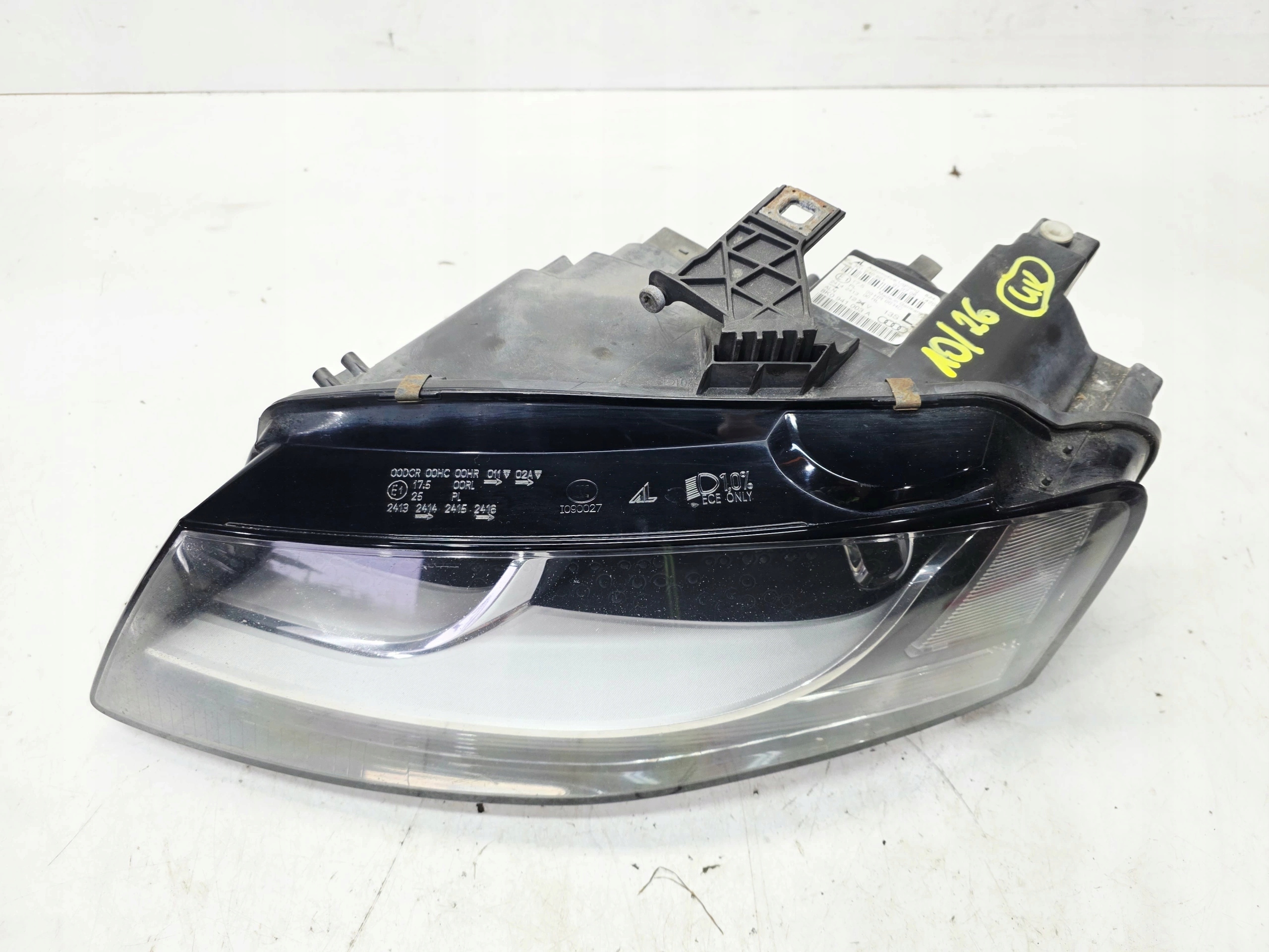 REFLEKTOR light left front AUDI A4 B8 8K0941003A UK 10/26