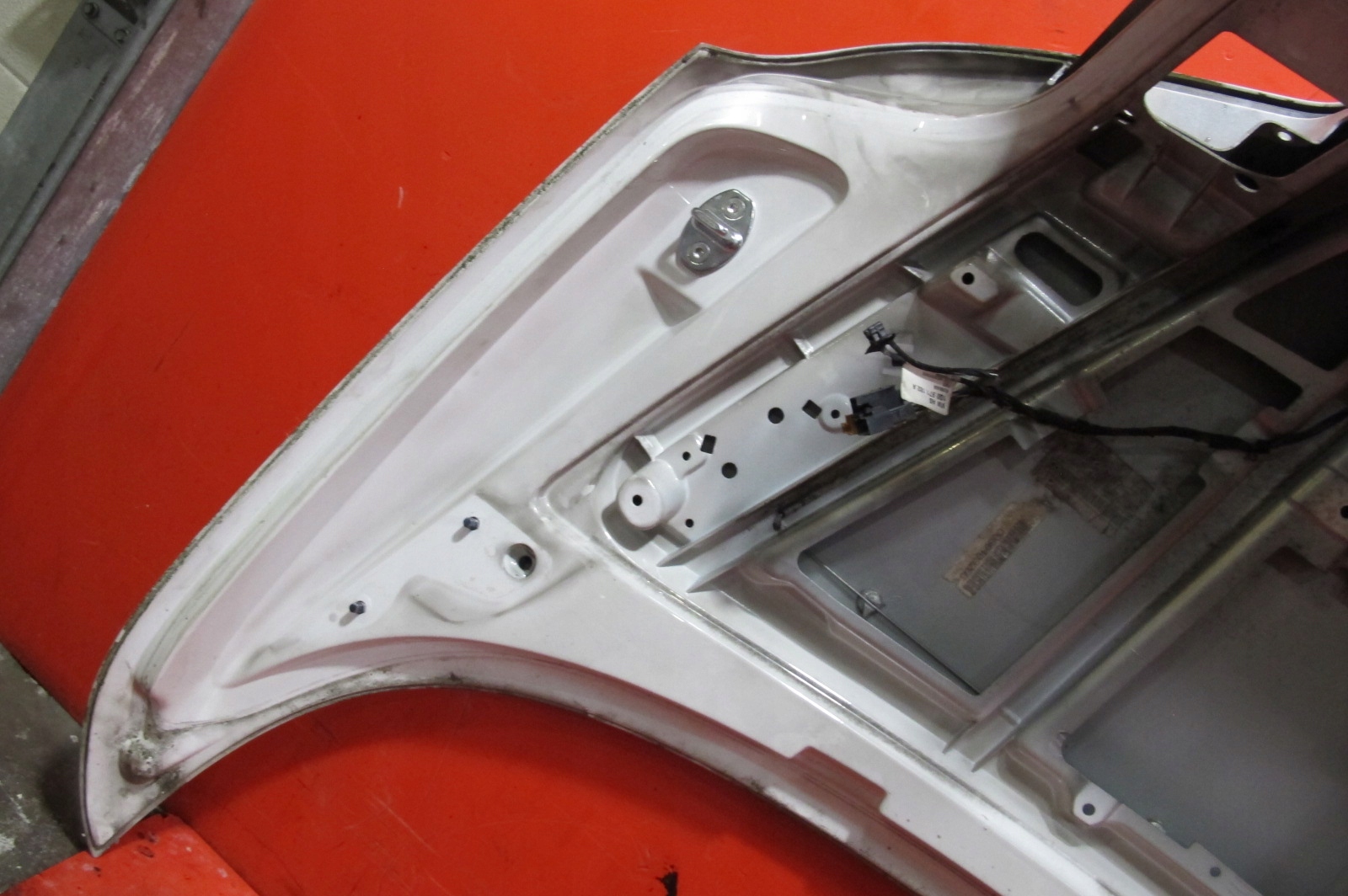 VW EOS 1F 06- trunk door boot rear part rear light STOP
