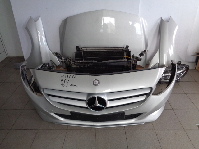 MASKA ZDERZAK BŁOTNIK LAMPA MERCEDES BENZ B-KLASA W246 LIFT KOLOR 761 Producent części Mercedes-Benz OE