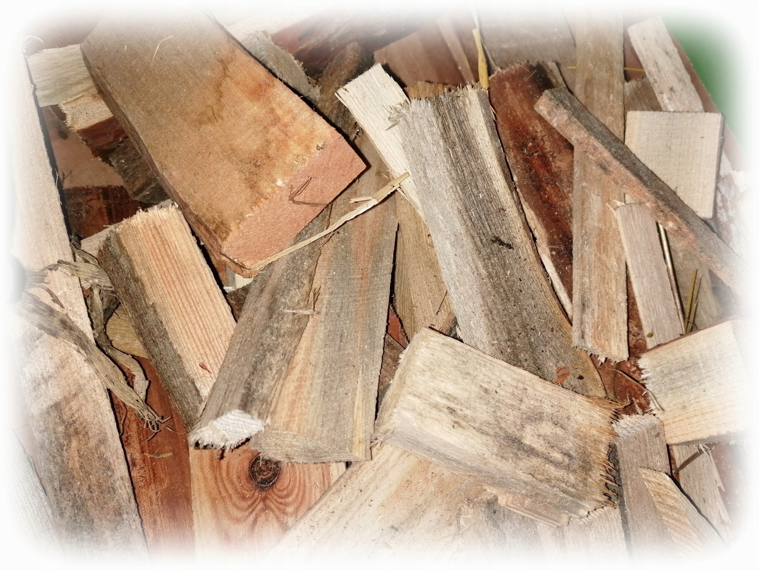 Drobna rozpałka drewno super podpałka suche 15 kg Waga 15 kg