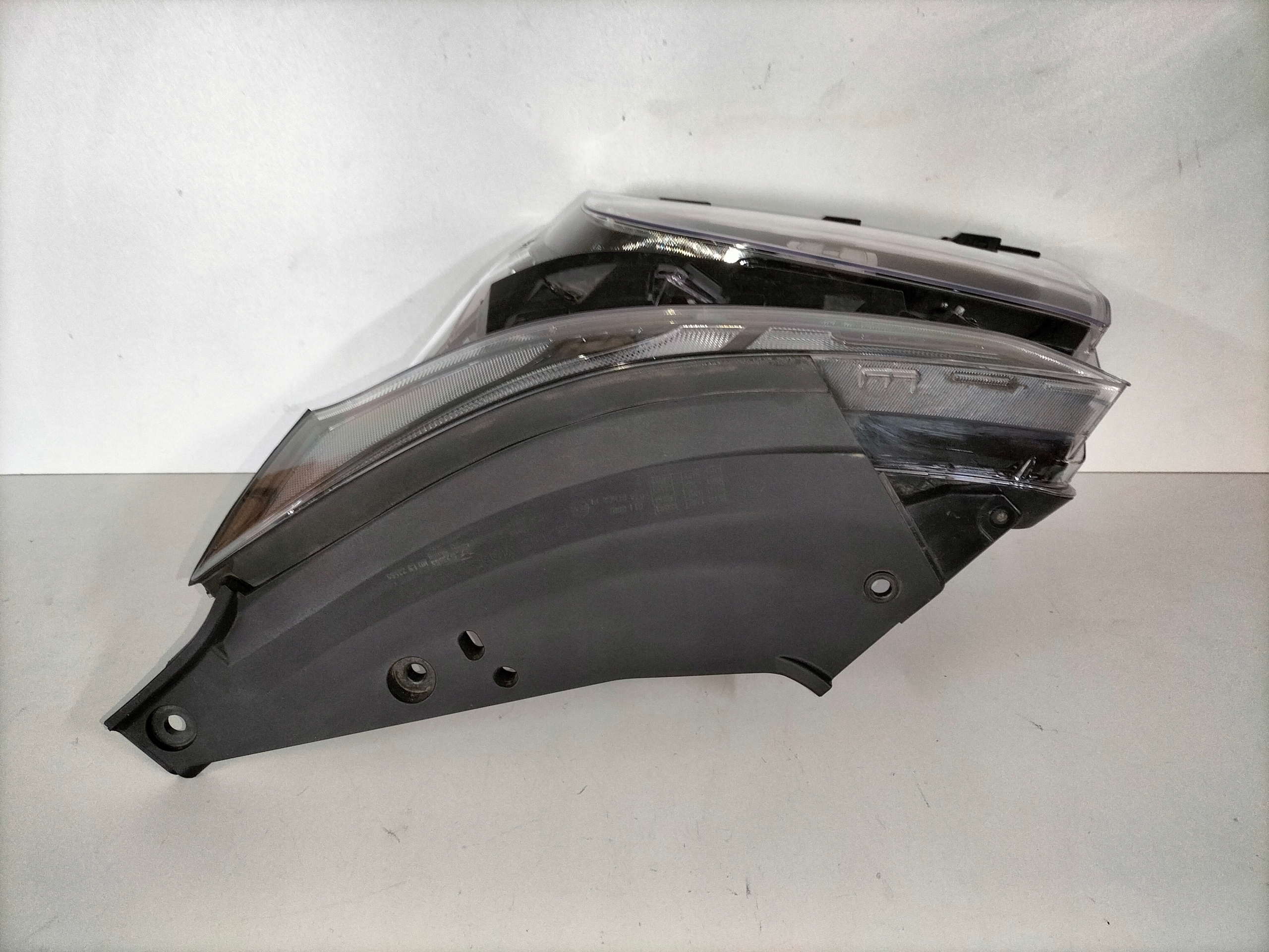 light front reflektor left HYUNDAI SANTA FE IV LIFT 21- FULL LED