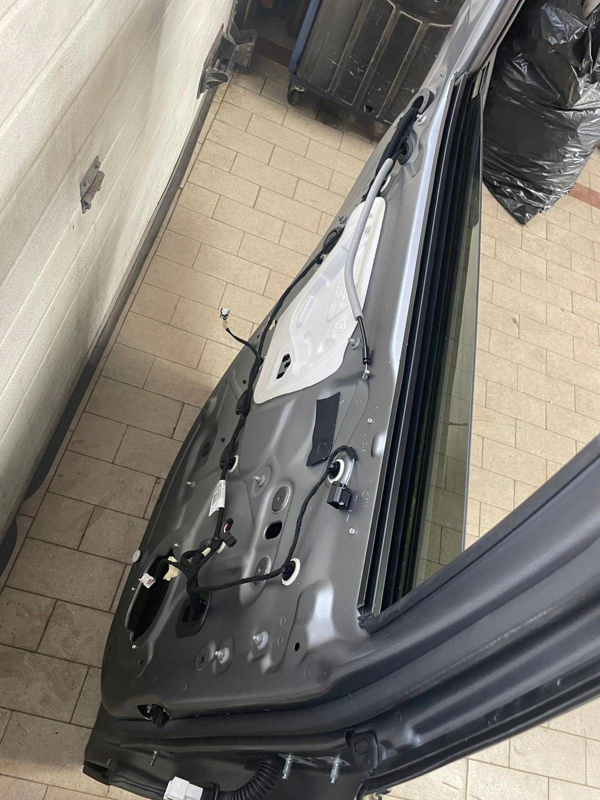 door rear. rear part side left Renault Scenic V E-Tech BIYVM
