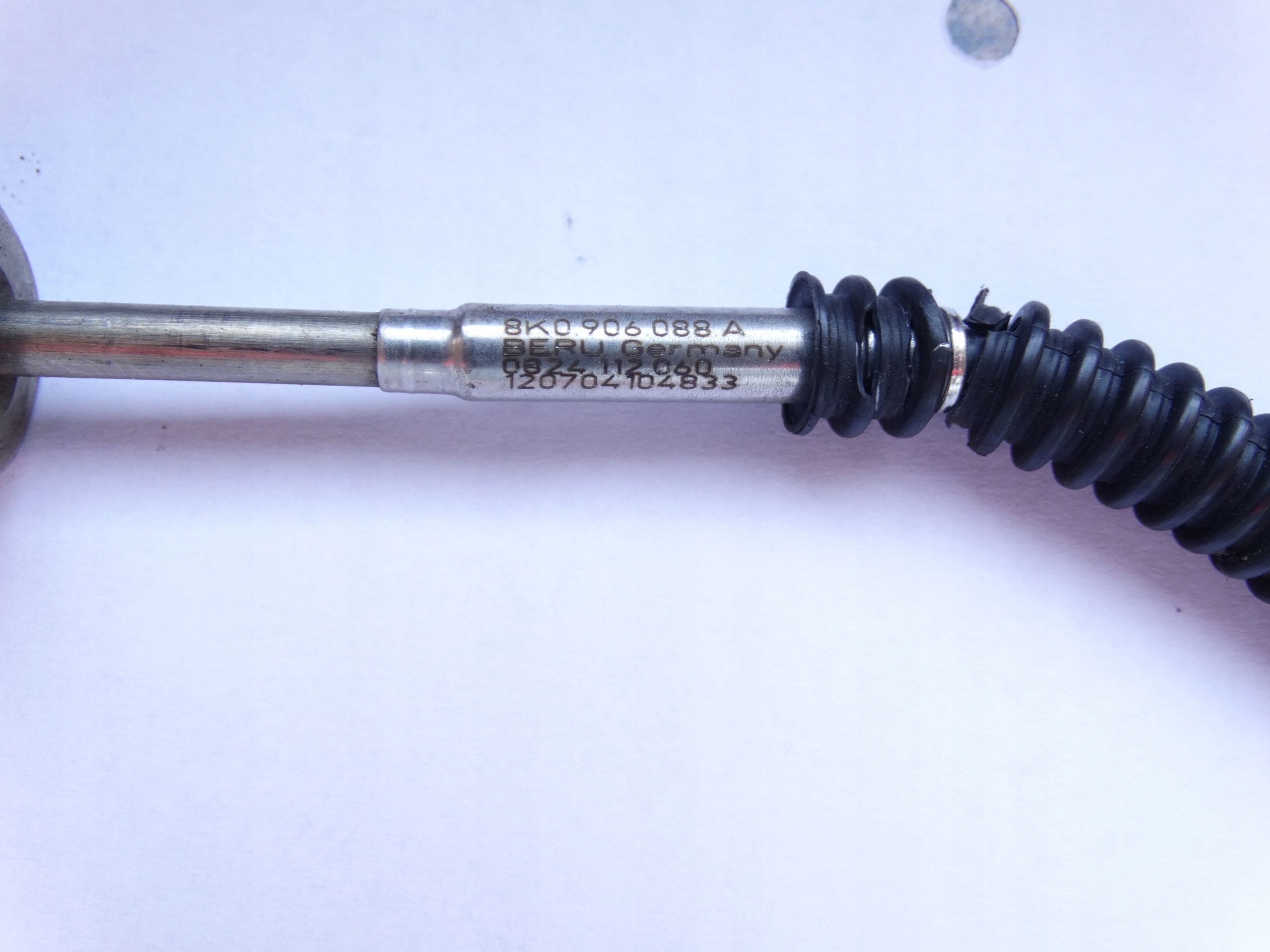Sensor TEMPERATURY Gase AUDI A6 C7 A7 3.0 TDI 8K0906088A Original