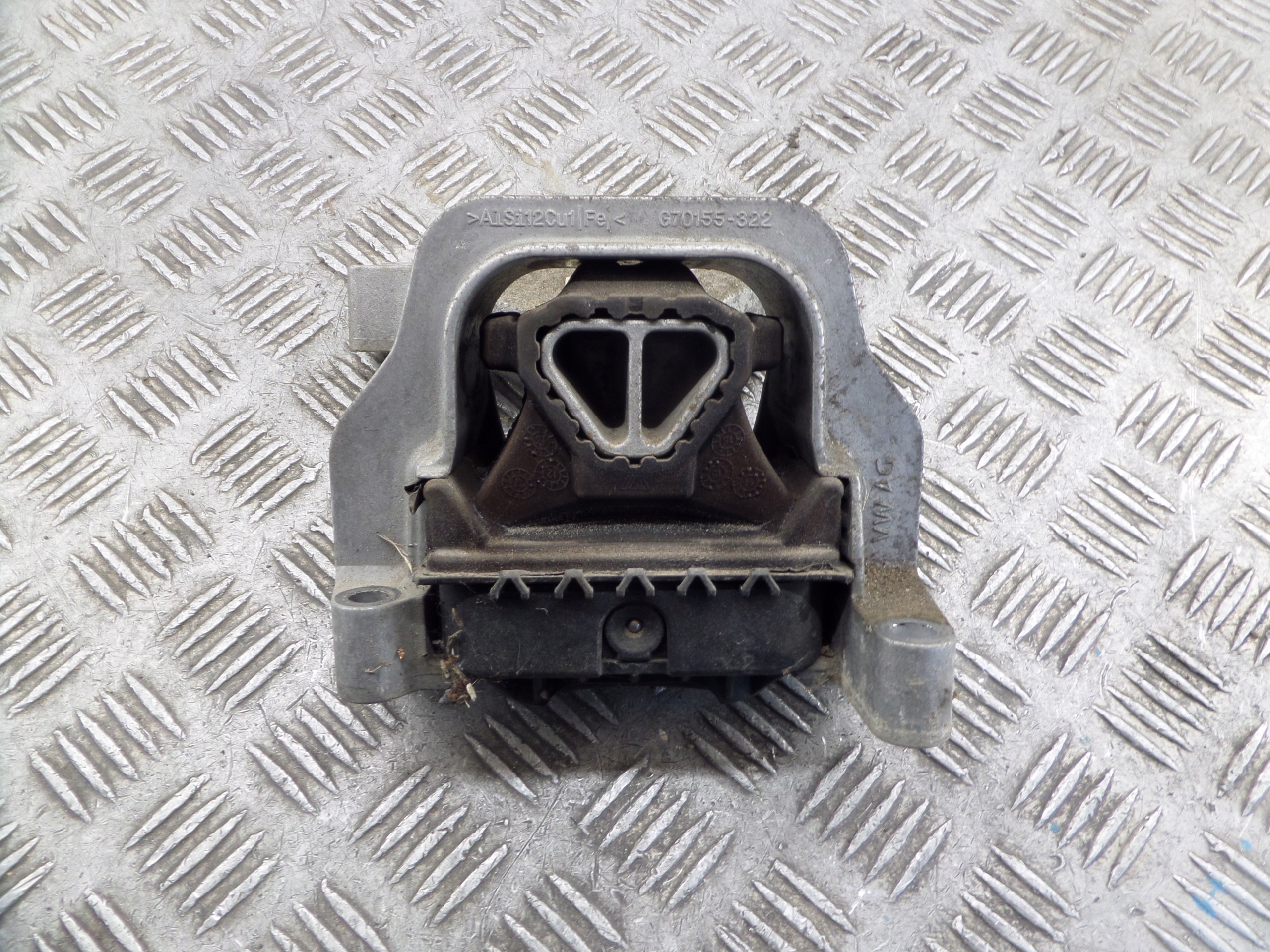holder engine mount 6C0199262A VW POLO V SEAT IBIZA IV 1.4 TDI CUS