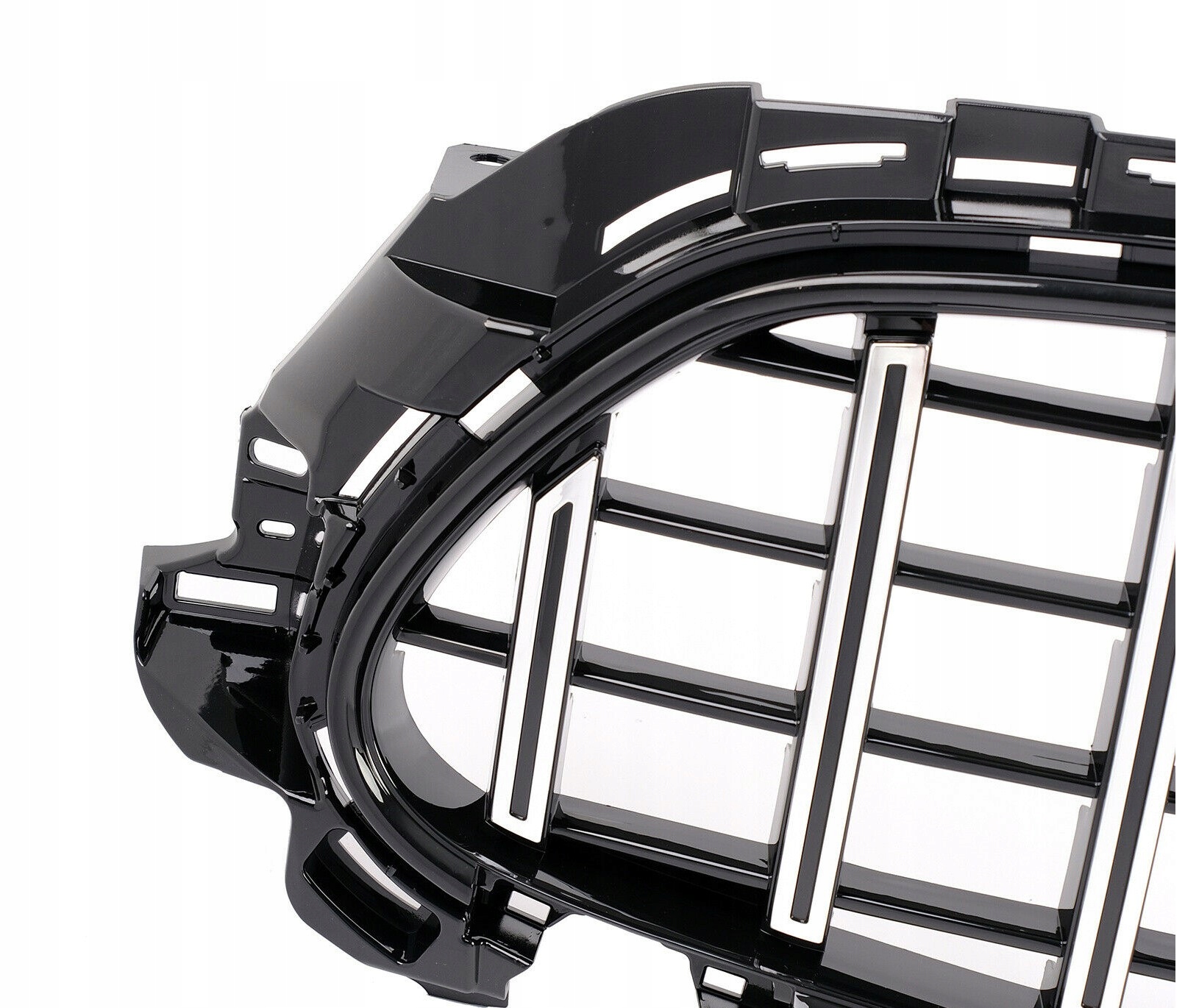 ATRAPA GRILL MERCEDES E-KLASA W213 S213 LIFTING Typ samochodu 4x4/SUV Samochody osobowe