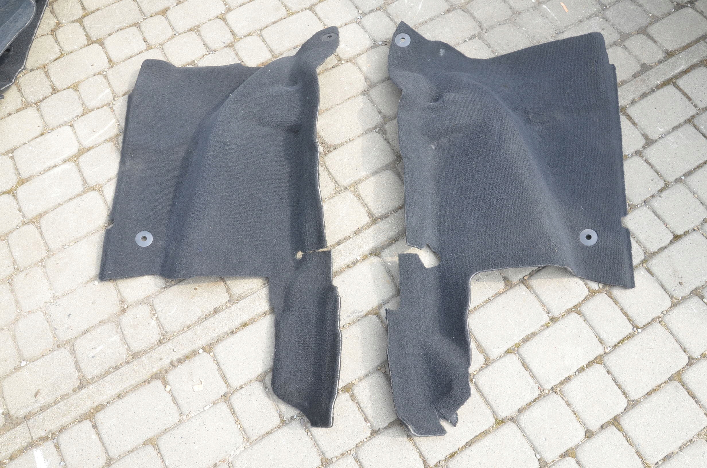 Wykładzina dywanik tył Jeep Wrangler JL 2D