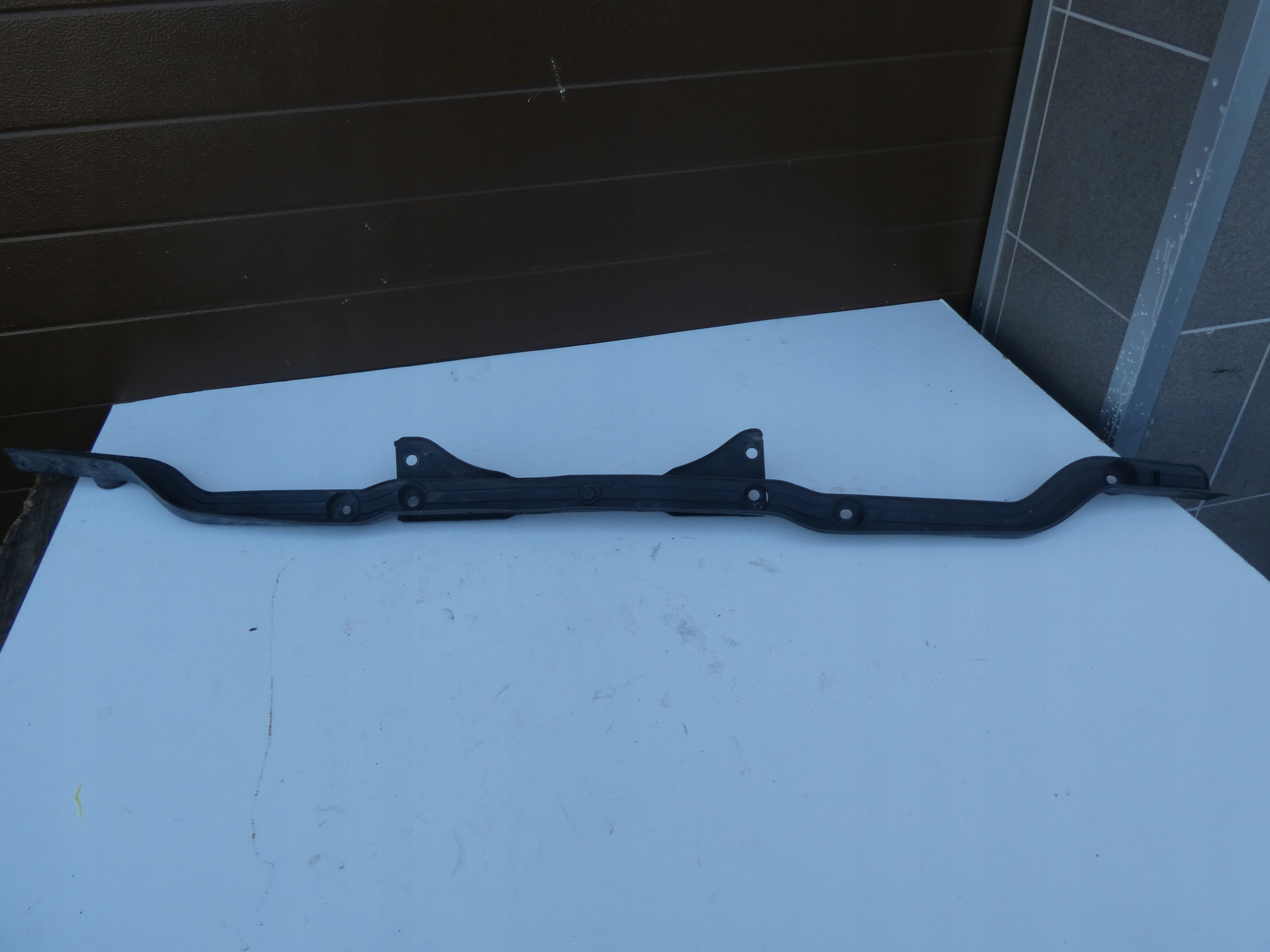 VW CADDY IV holder covers chassis 2K5825205C