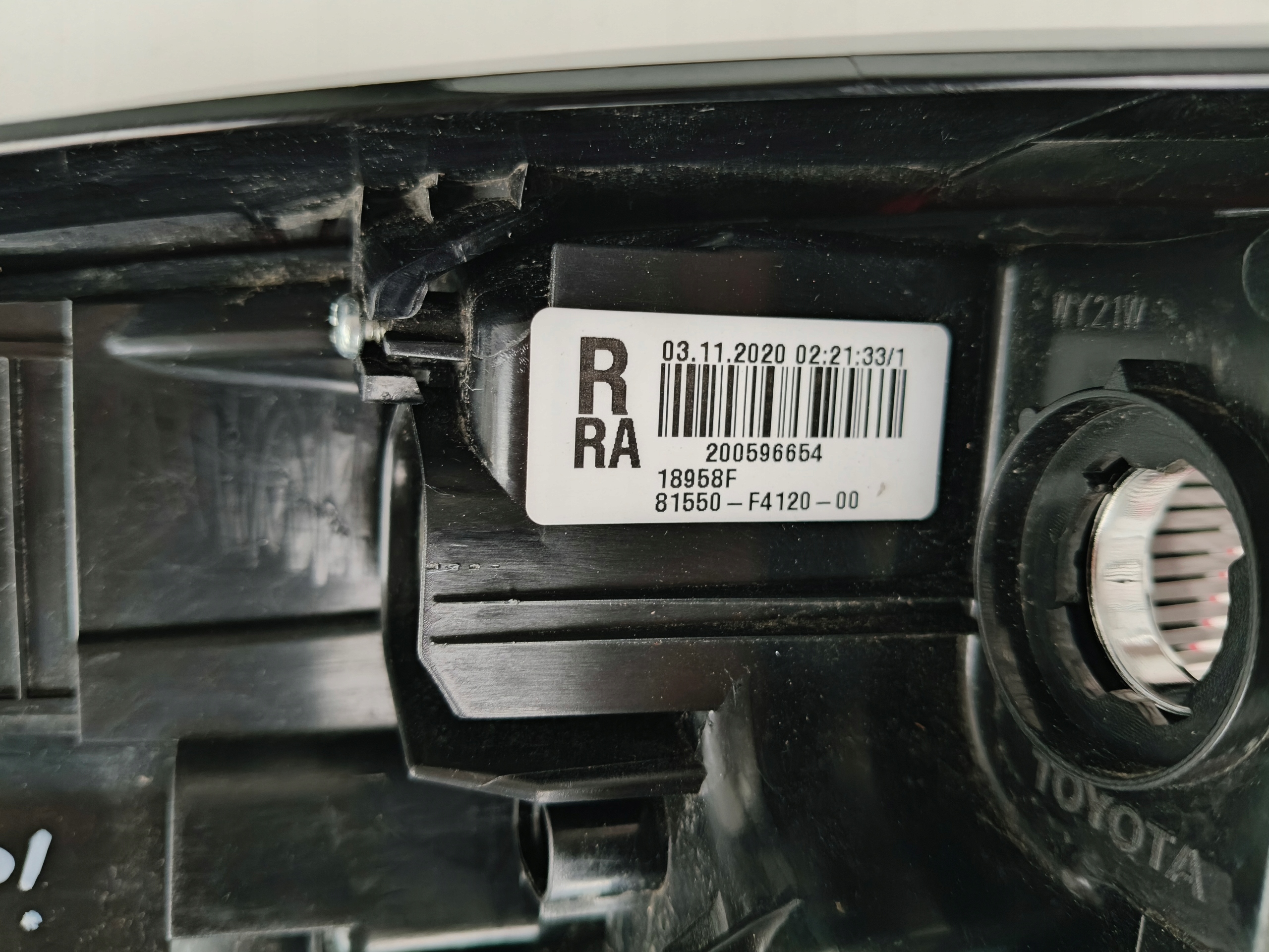 light right rear TOYOTA CHR 20- LIFT