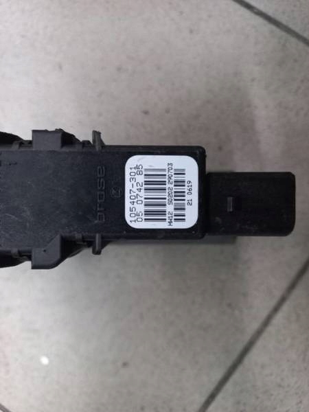 SILNICZEK SZYBY 105407-301 05074285