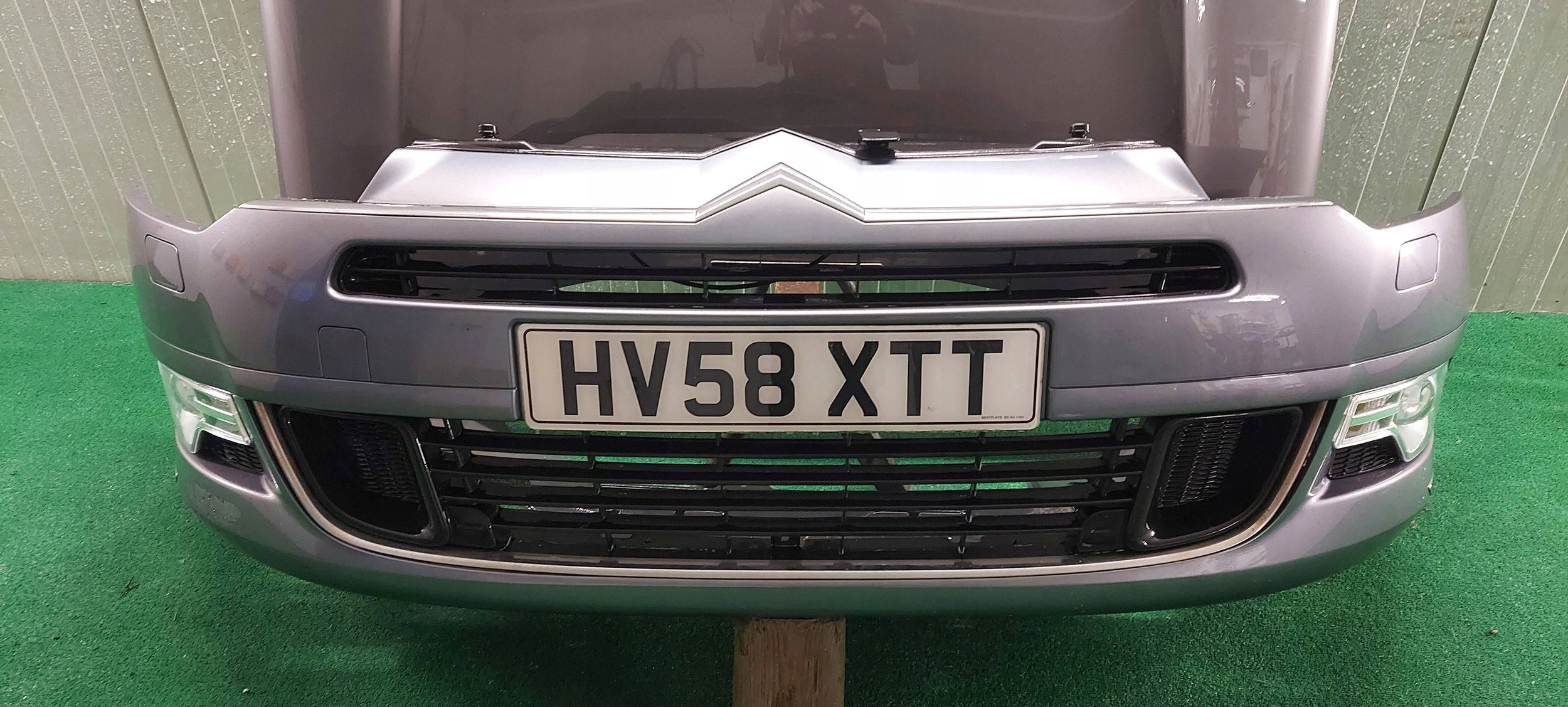bumper front CITROEN C5 III X7 08-17 LAK: KTH KTHB