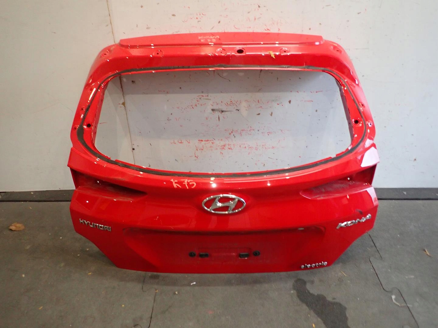 trunk door HYUNDAI KONA 2017