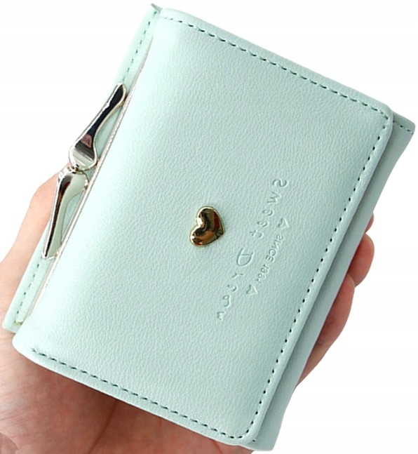 

Portfel mały portmonetka zatrzask z serduszkiem