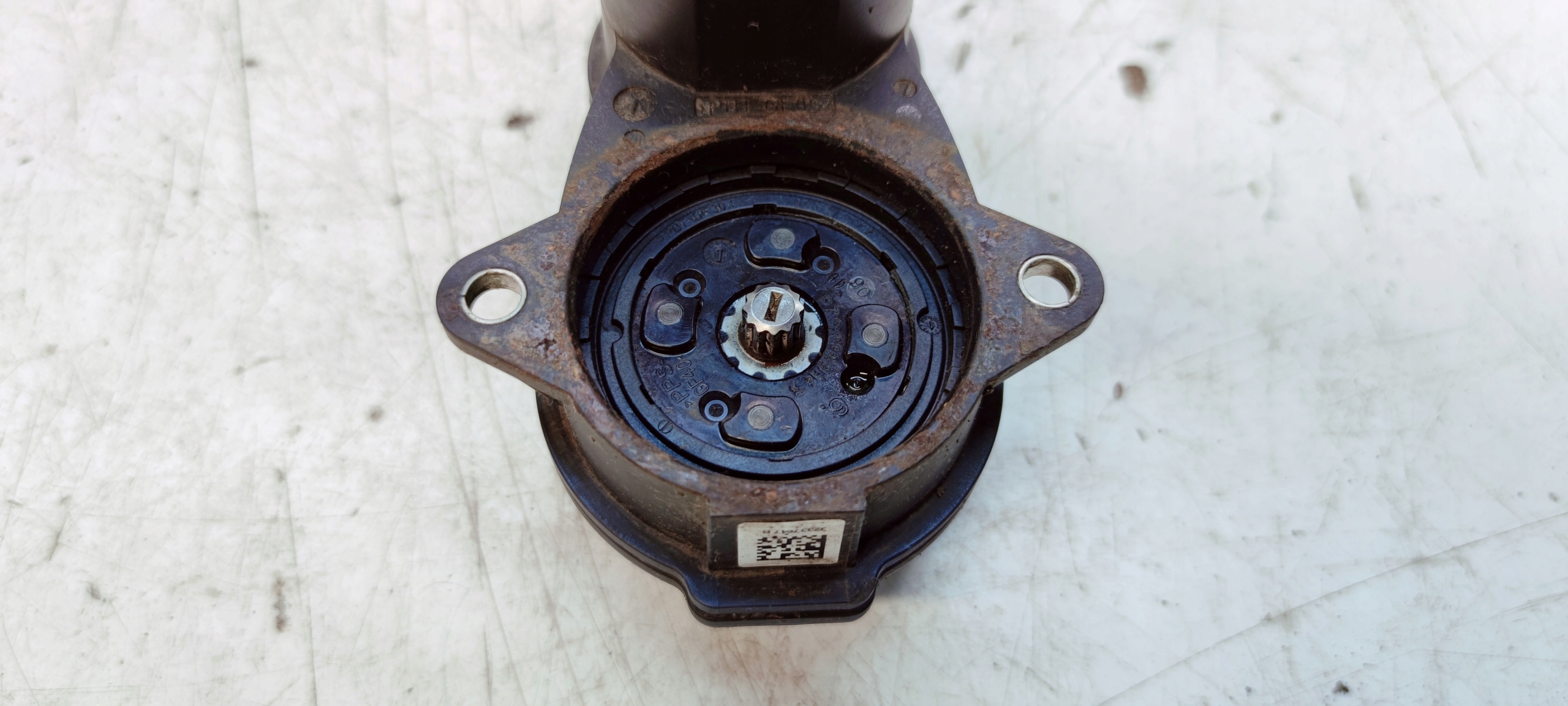 Motor elektrische Parkbremse links oder rechts heck AUDI A6 C7 A7 A8 32337647B