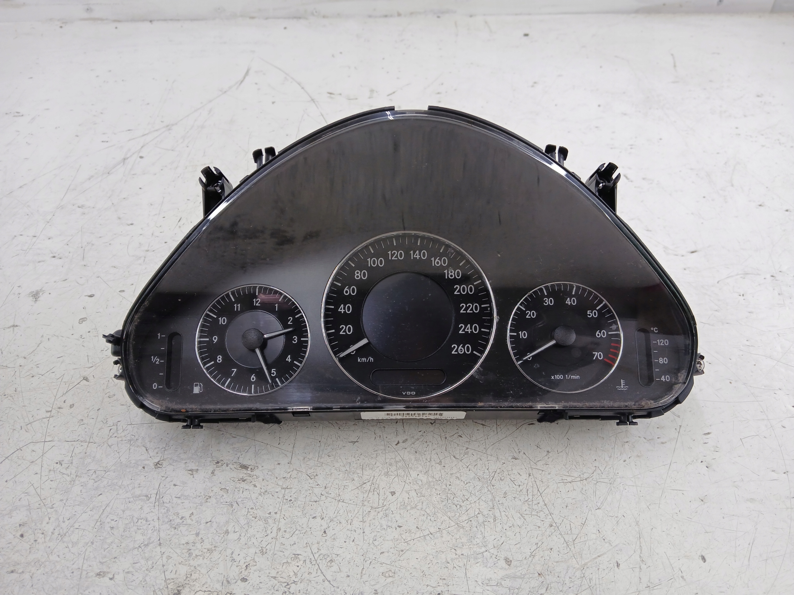 MERCEDES W211 dials dials A2115405348
