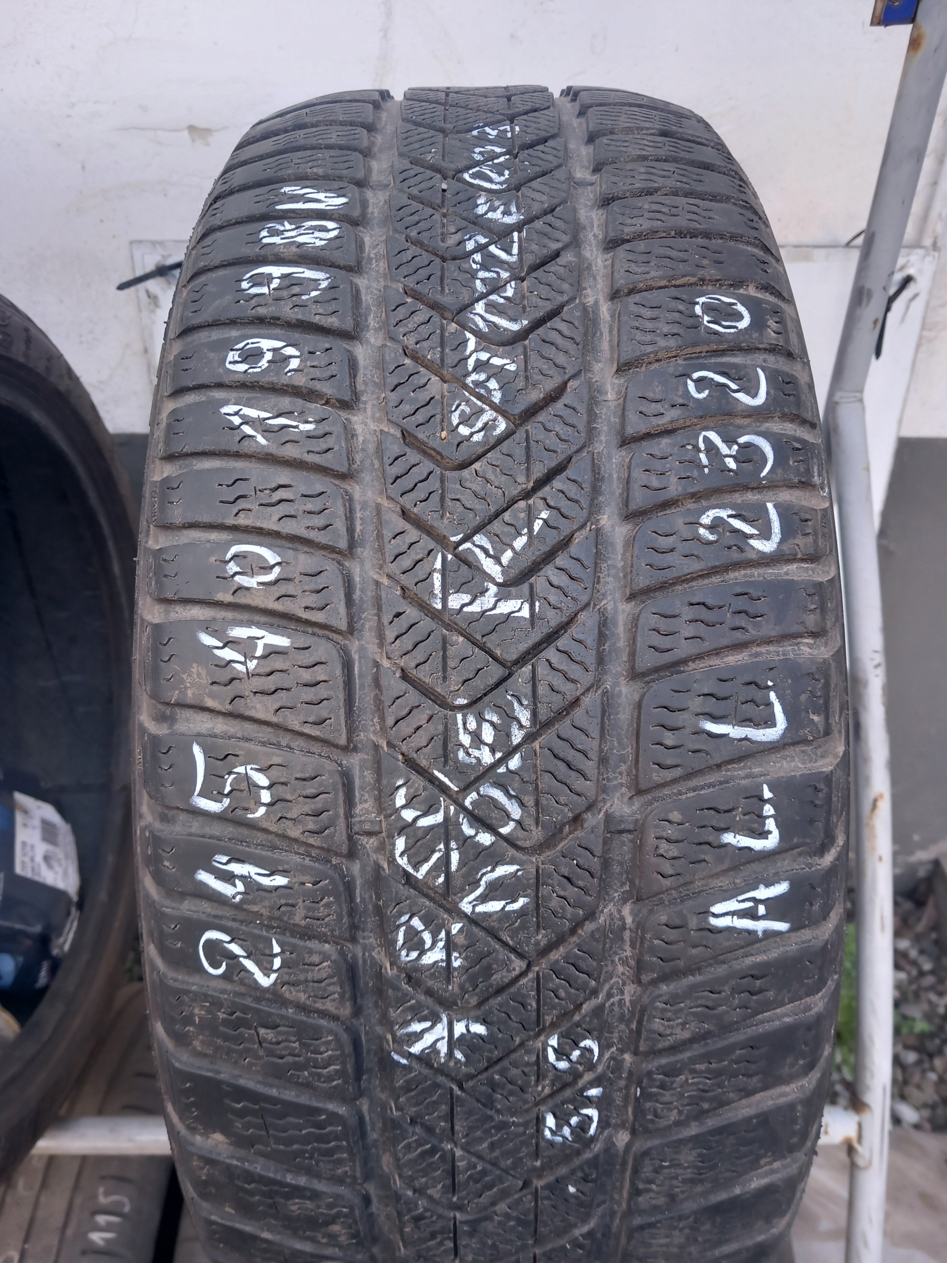 1x OPONA ZIMOWA 245/40R19 98V PIRELLI SOTTOZERO 3 RSC MOE * WARSZAWA
