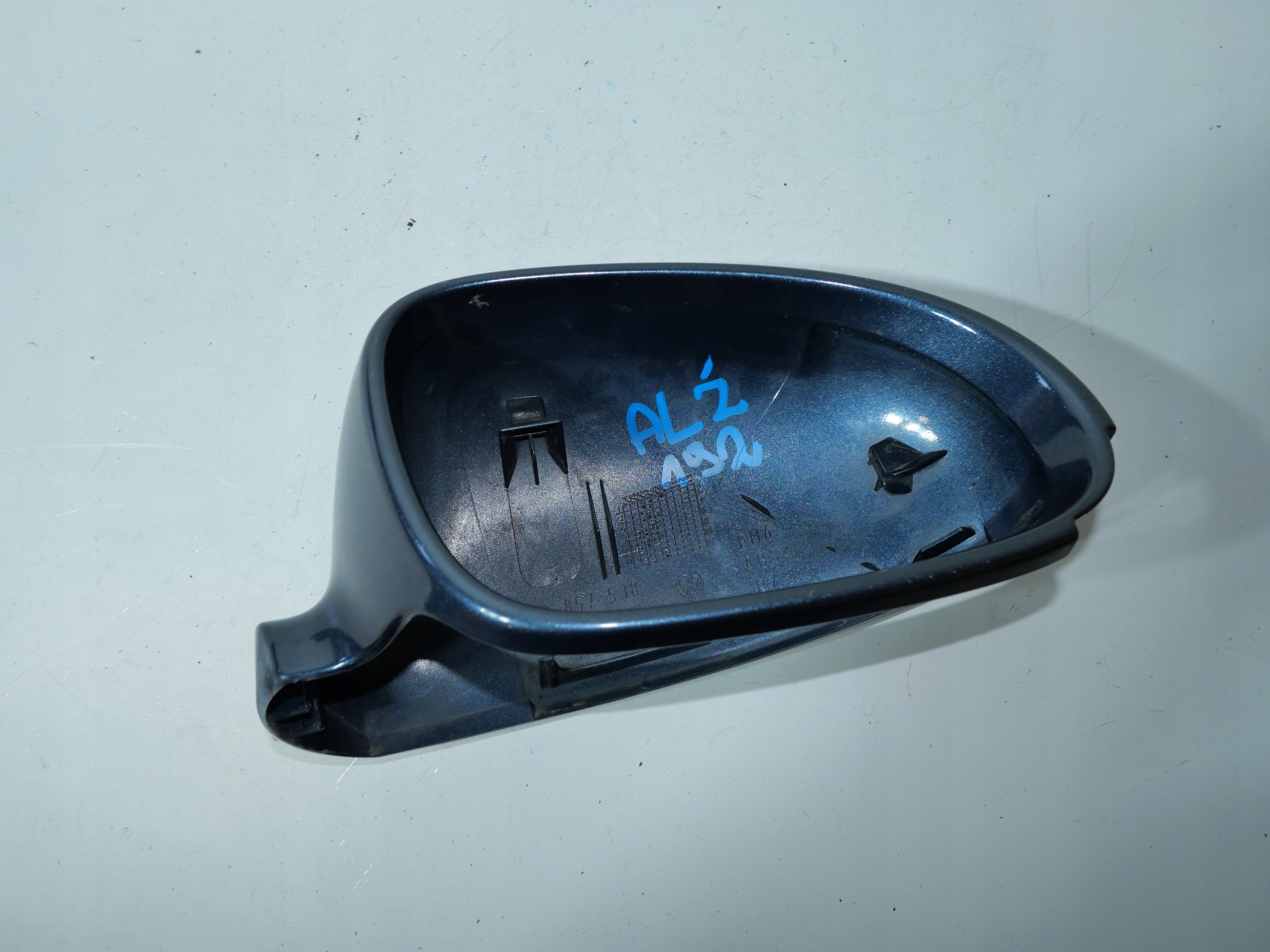 VW cover right mirror 1K0857538