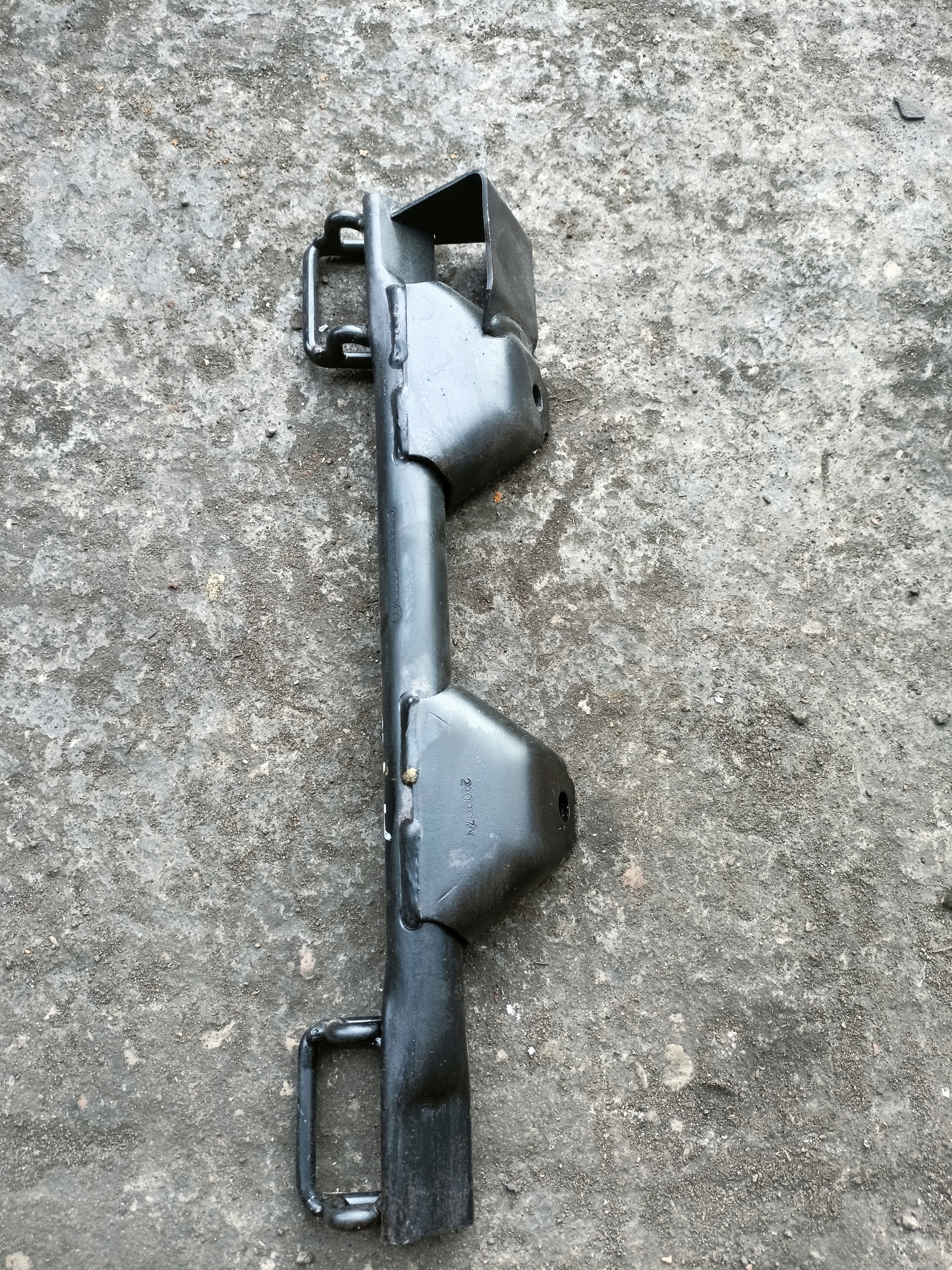 Кріплення ISOFIX AUDI A4 B7 8E0813546B