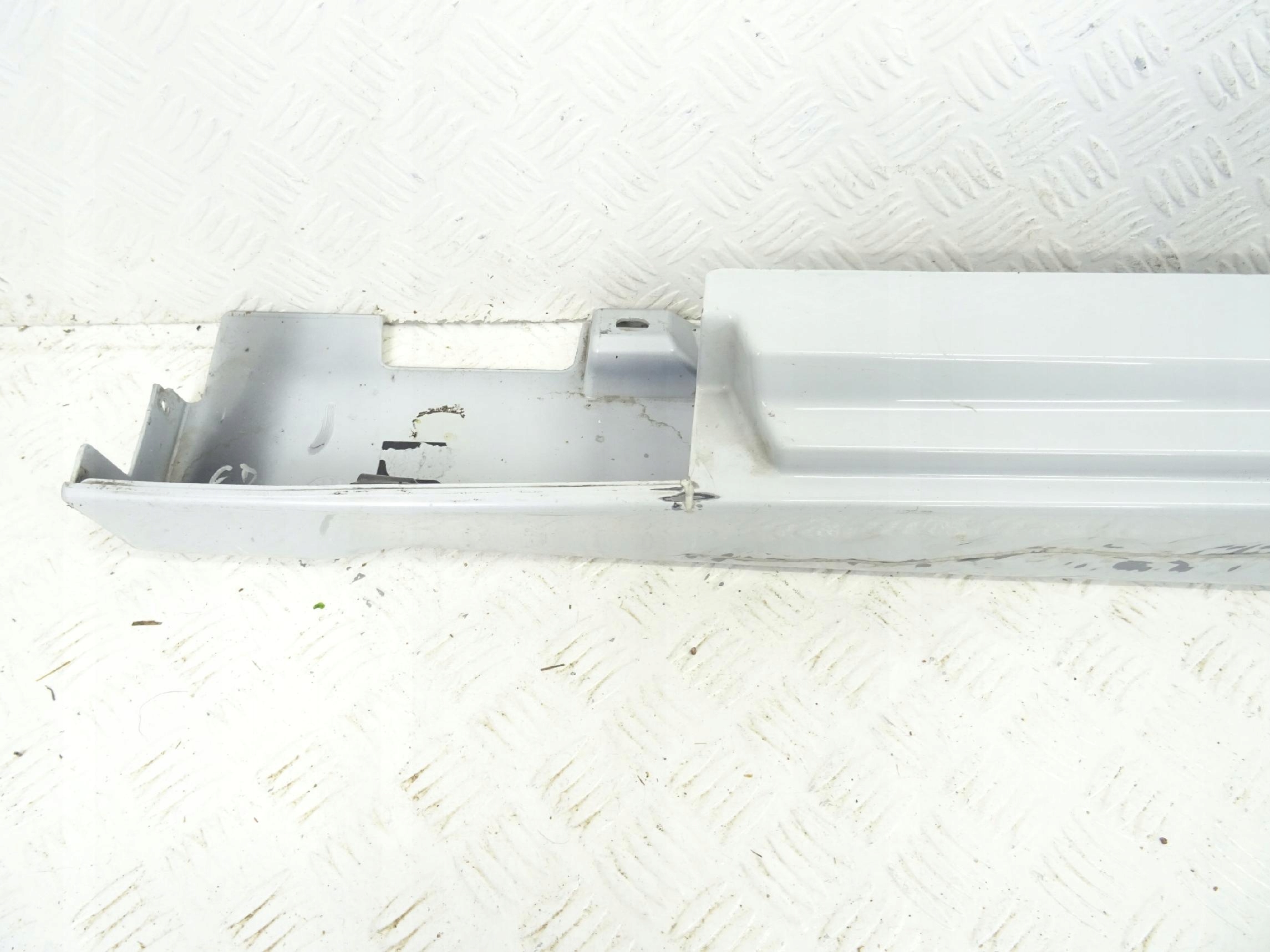 Jaguar XJ XJR EW9M moulding threshold threshold left