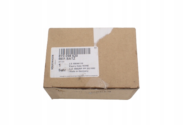 A3 8Y 2020- ZESTAW ŚRUB ORAZ ELEMENTÓW DO DRZWI