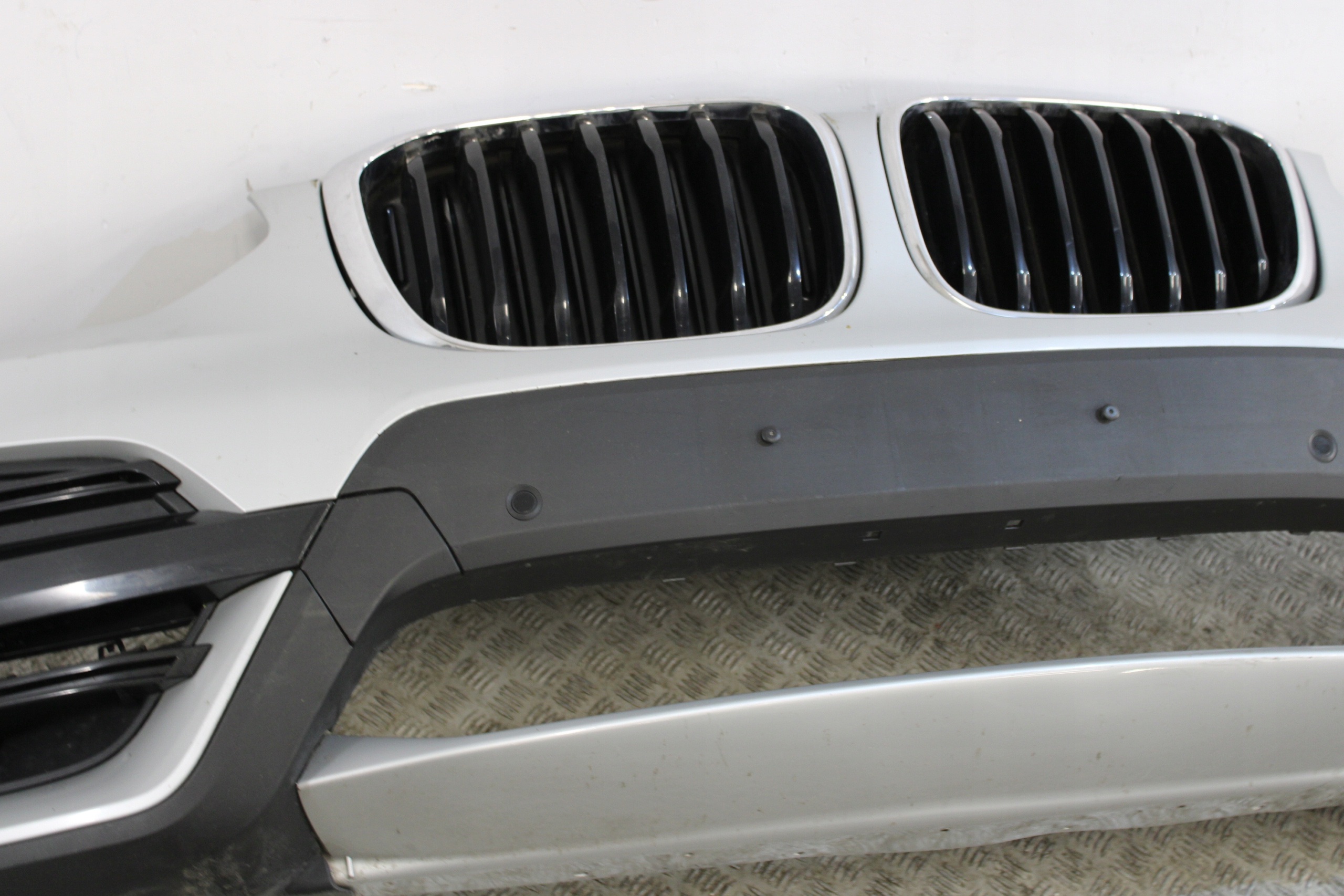 bumper front front 4 X PDC BMW X3 G01
