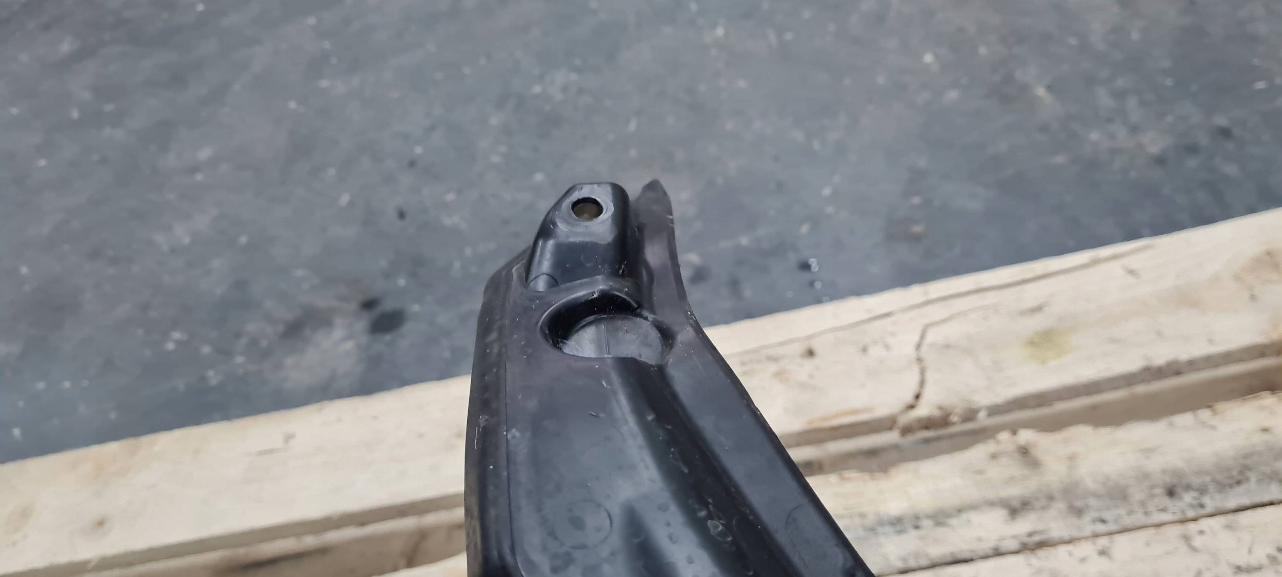 A6 C8 4K S6 fedél fedél PANEL hangszigetelő sárvédöt jobb 23R 4K0821112