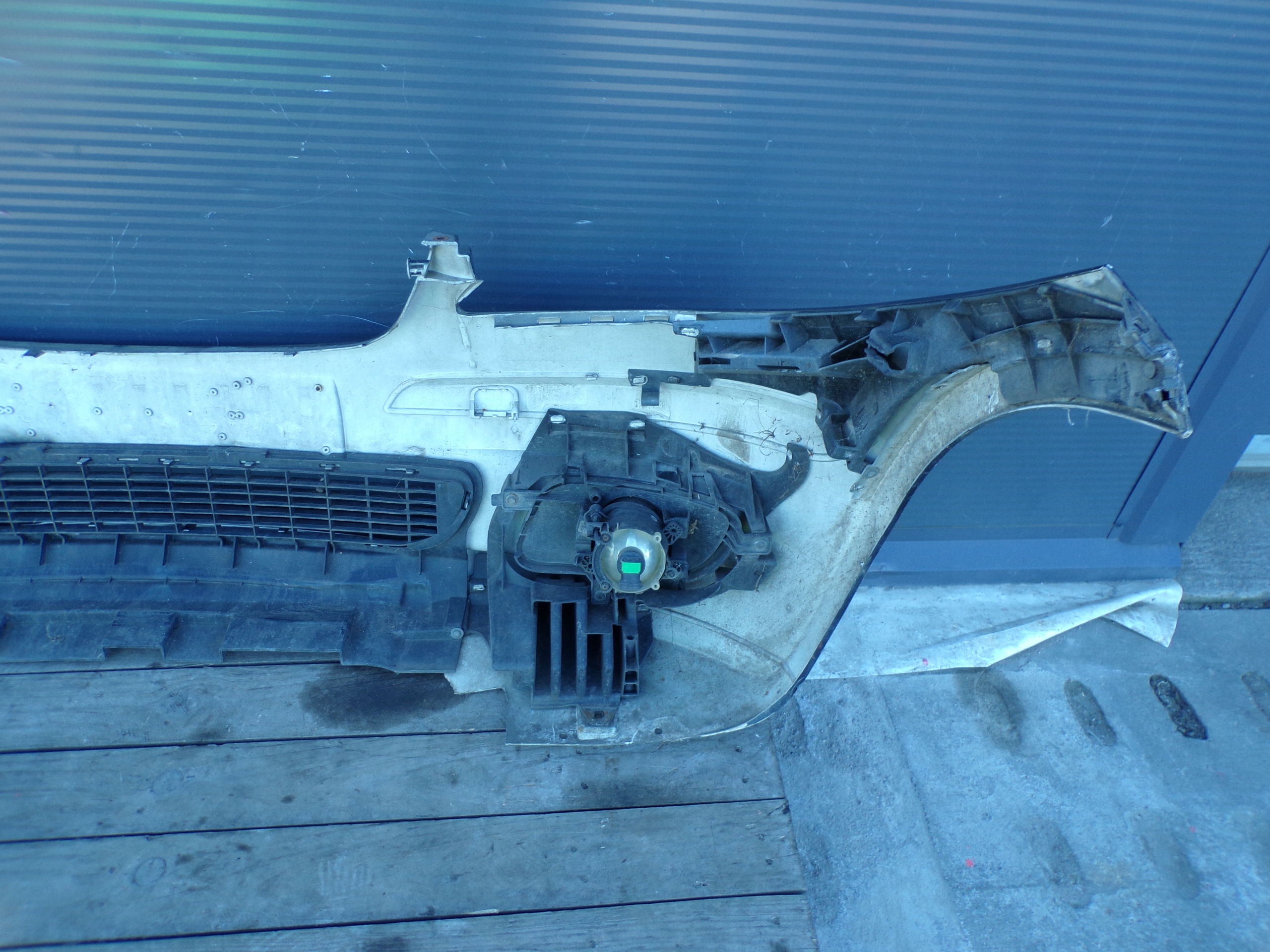 front bumper front MERCEDES A KLASA W169 before LIFT colour 191 OPIS