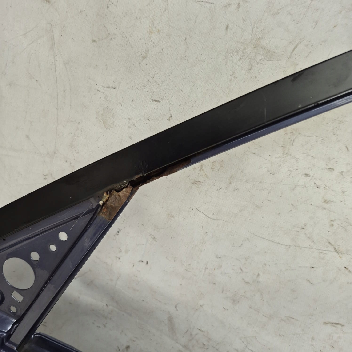 HYUNDAI IX20 KIA VENGA 09- door left front front
