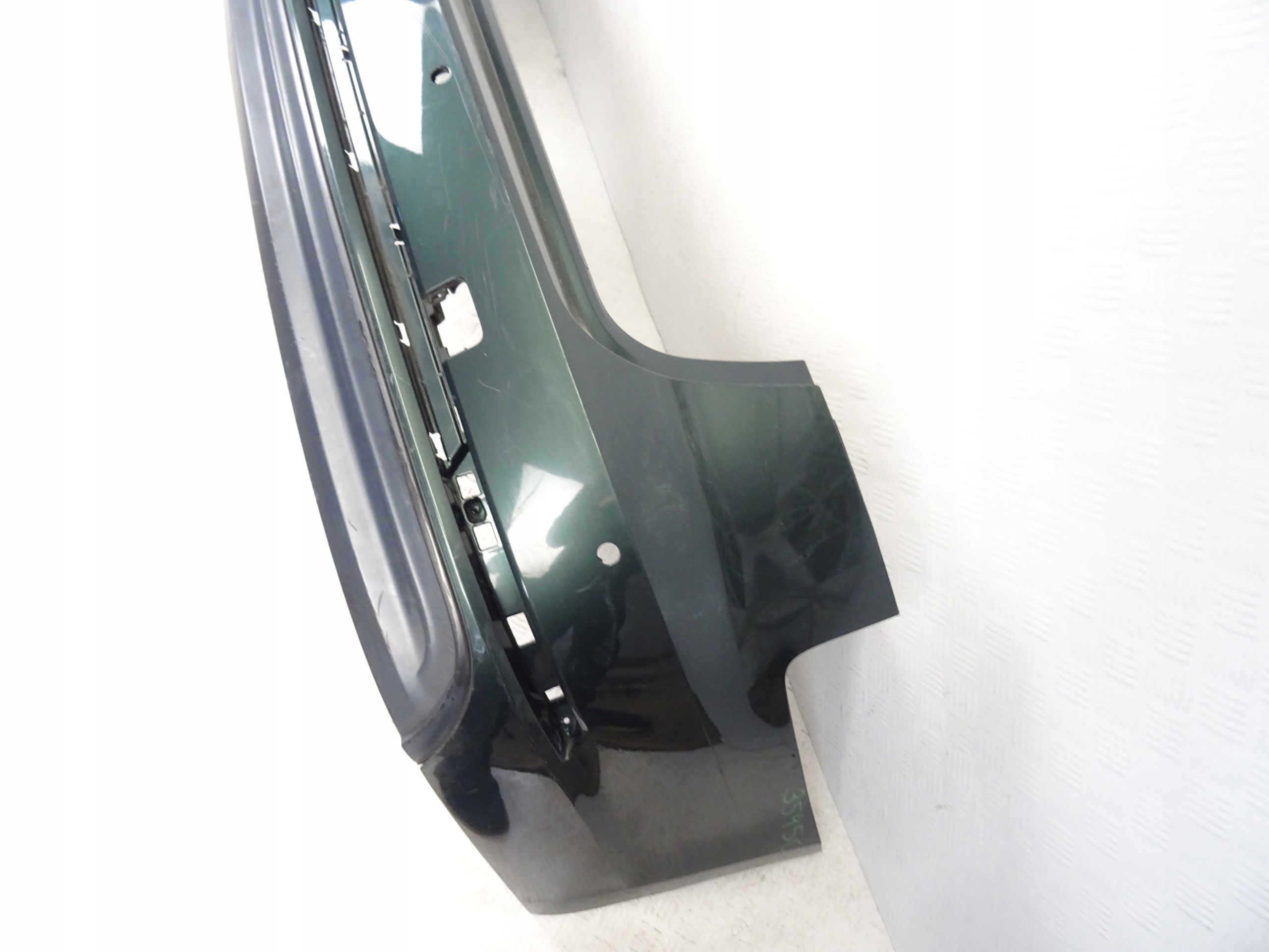 Audi A4 B9 8W9 S-Line KOMBI bumper rear part rear