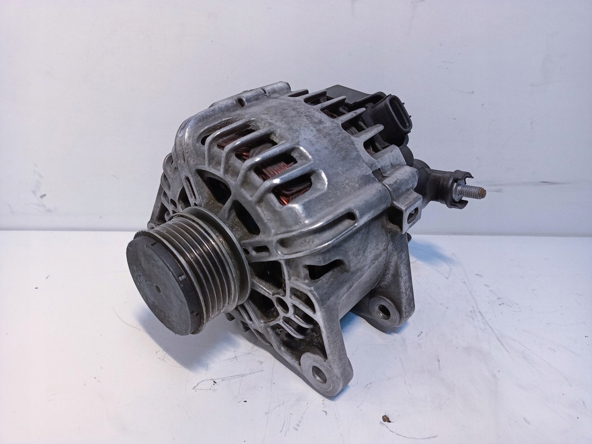 KIA VENGA IX20 1,4CRDI ALTERNATOR 37300-2A600