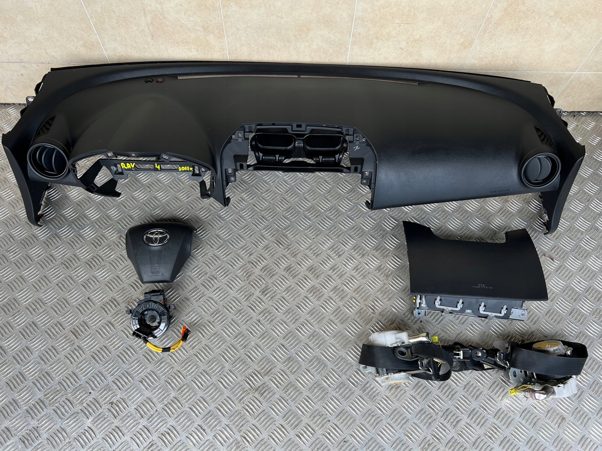 dashboard console cockpit airbag TOYOTA RAV 4 2011 ROK