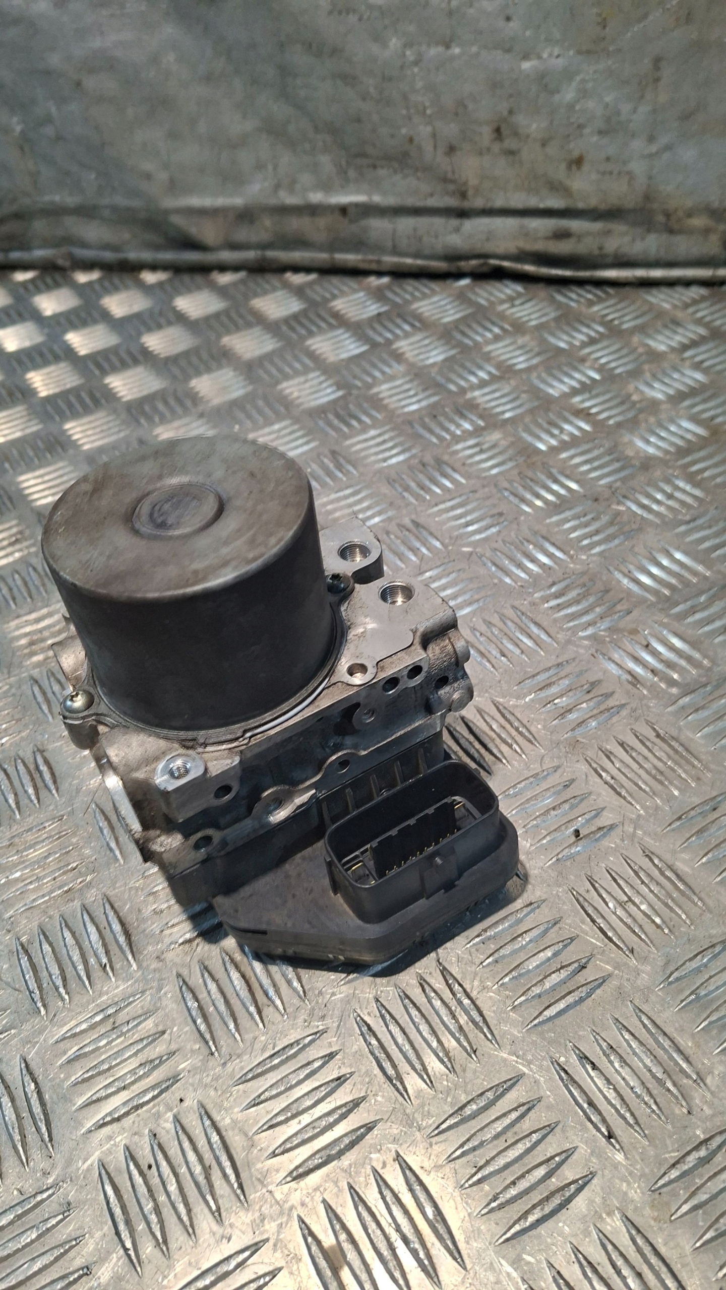 Pompe ABS MAZDA 6 GJ 2.0B