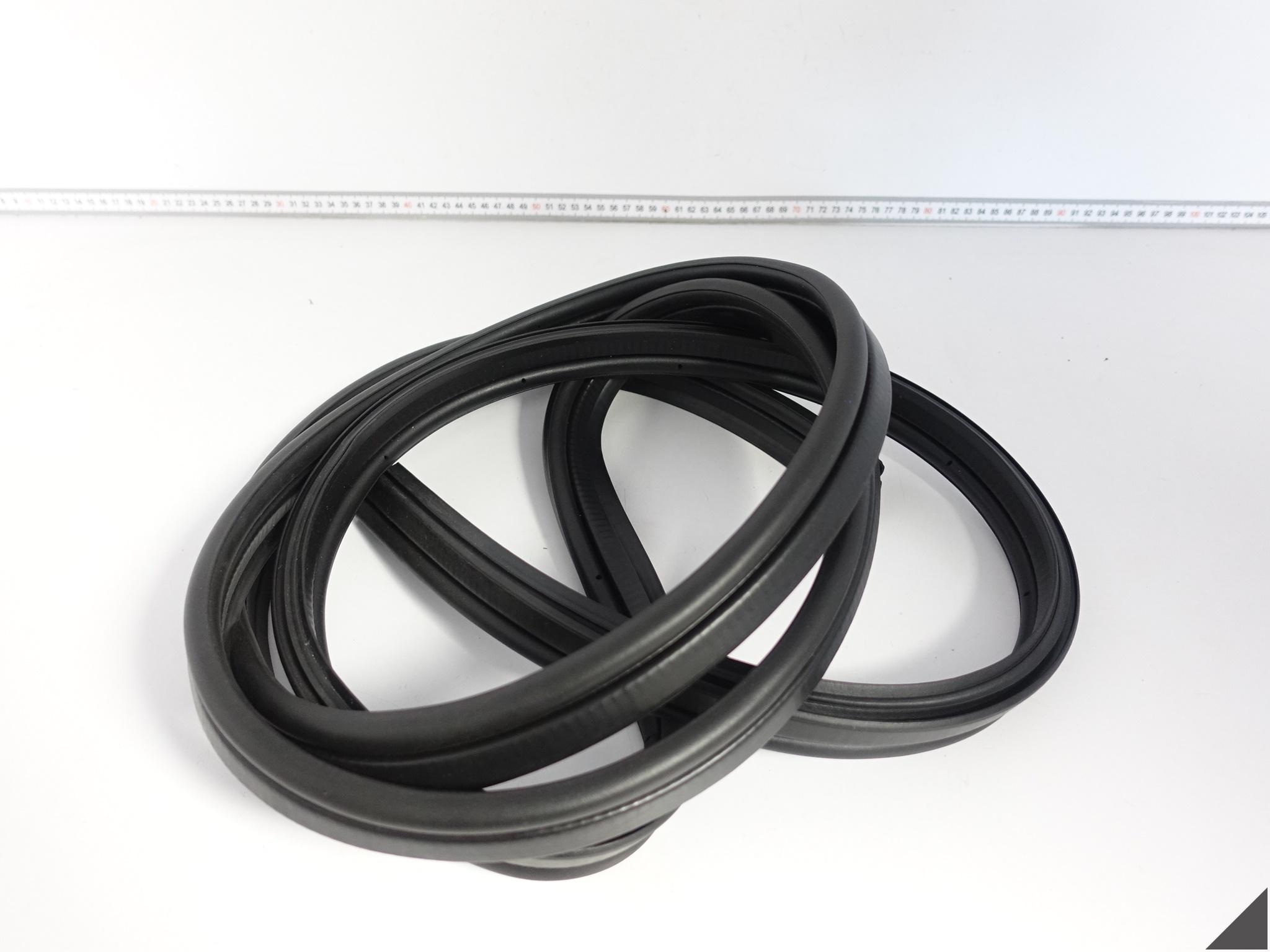 PEUGEOT 504 gasket tyres bonnet boot 8707.20