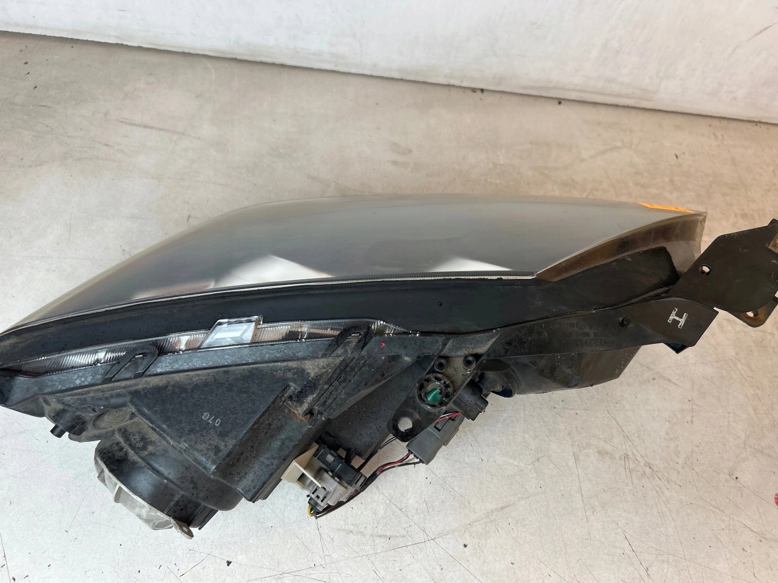 light front front left Mazda CX-7 Xenon UK Anglik