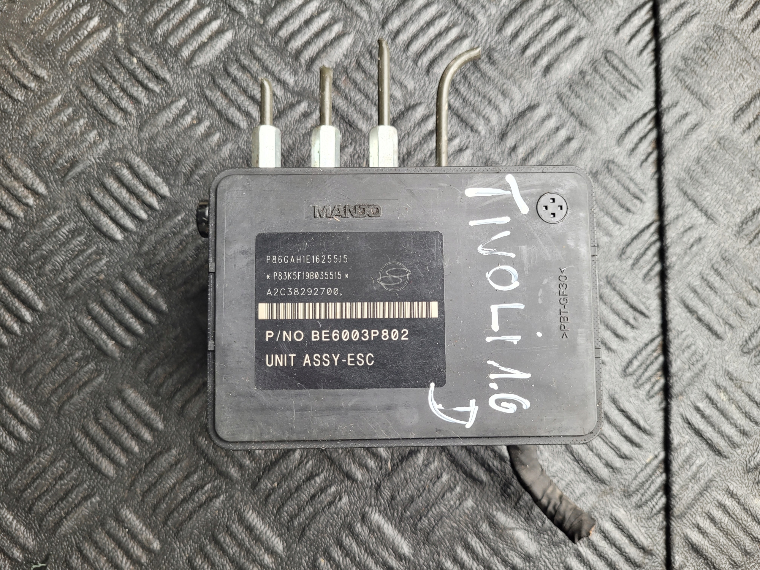 насос ABS 48920-35100 TIVOLI 1.6 d