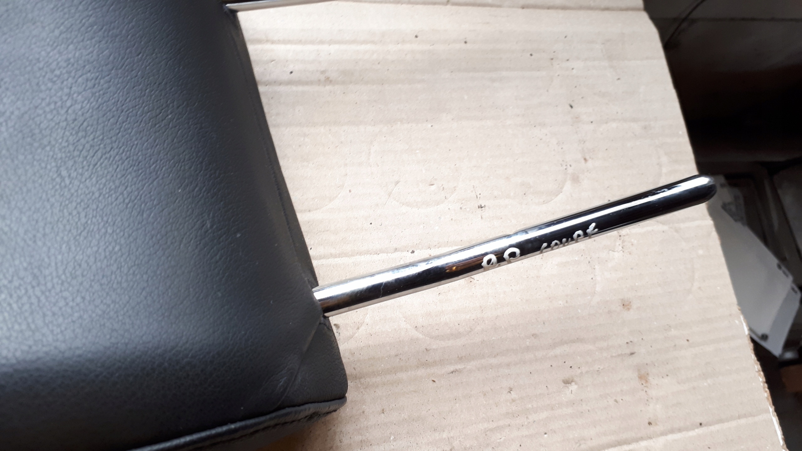 A5 8T rest seat front right leather black