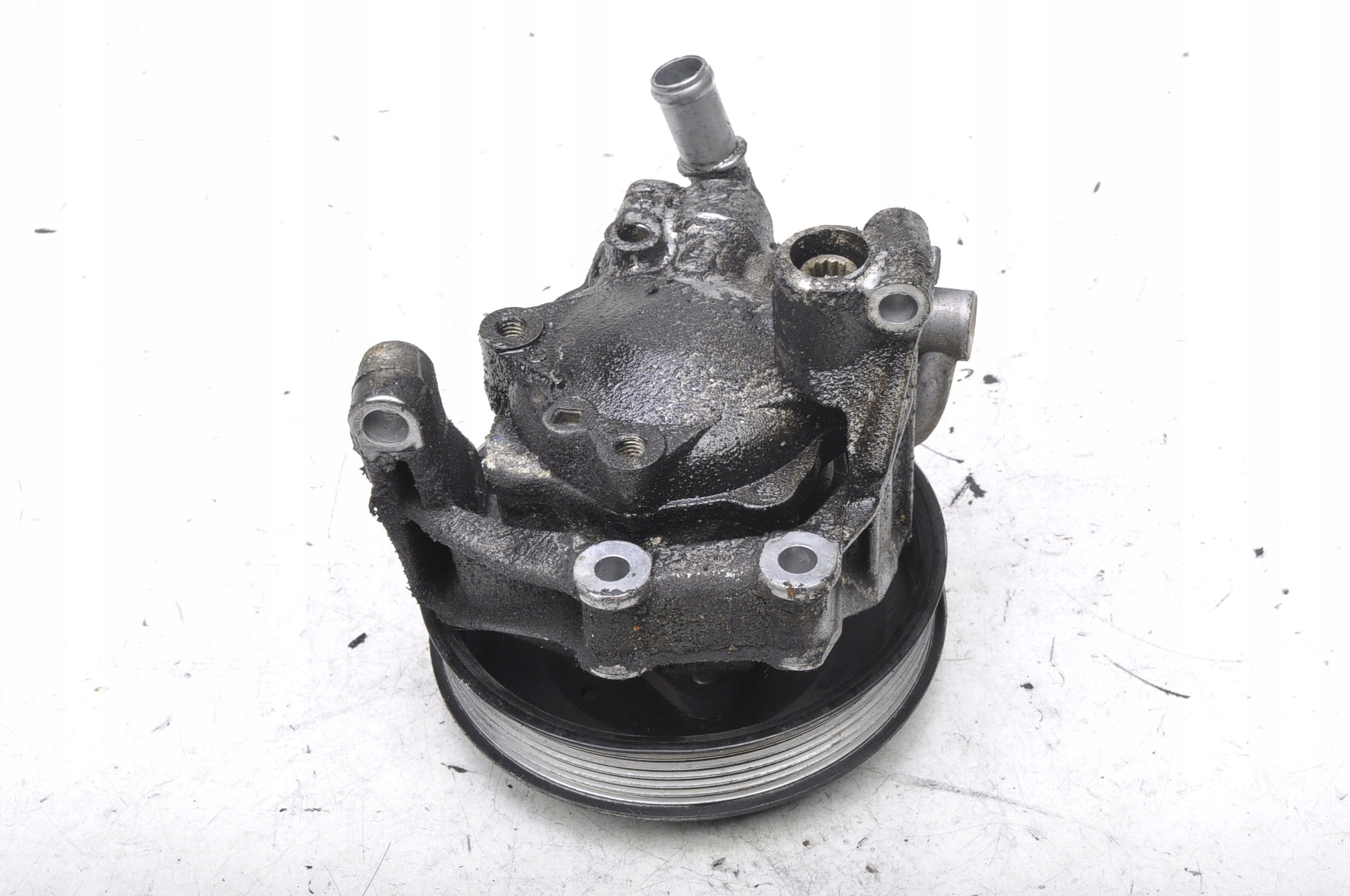 Audi A4 B8 насос гур 3.2 8K0145154F