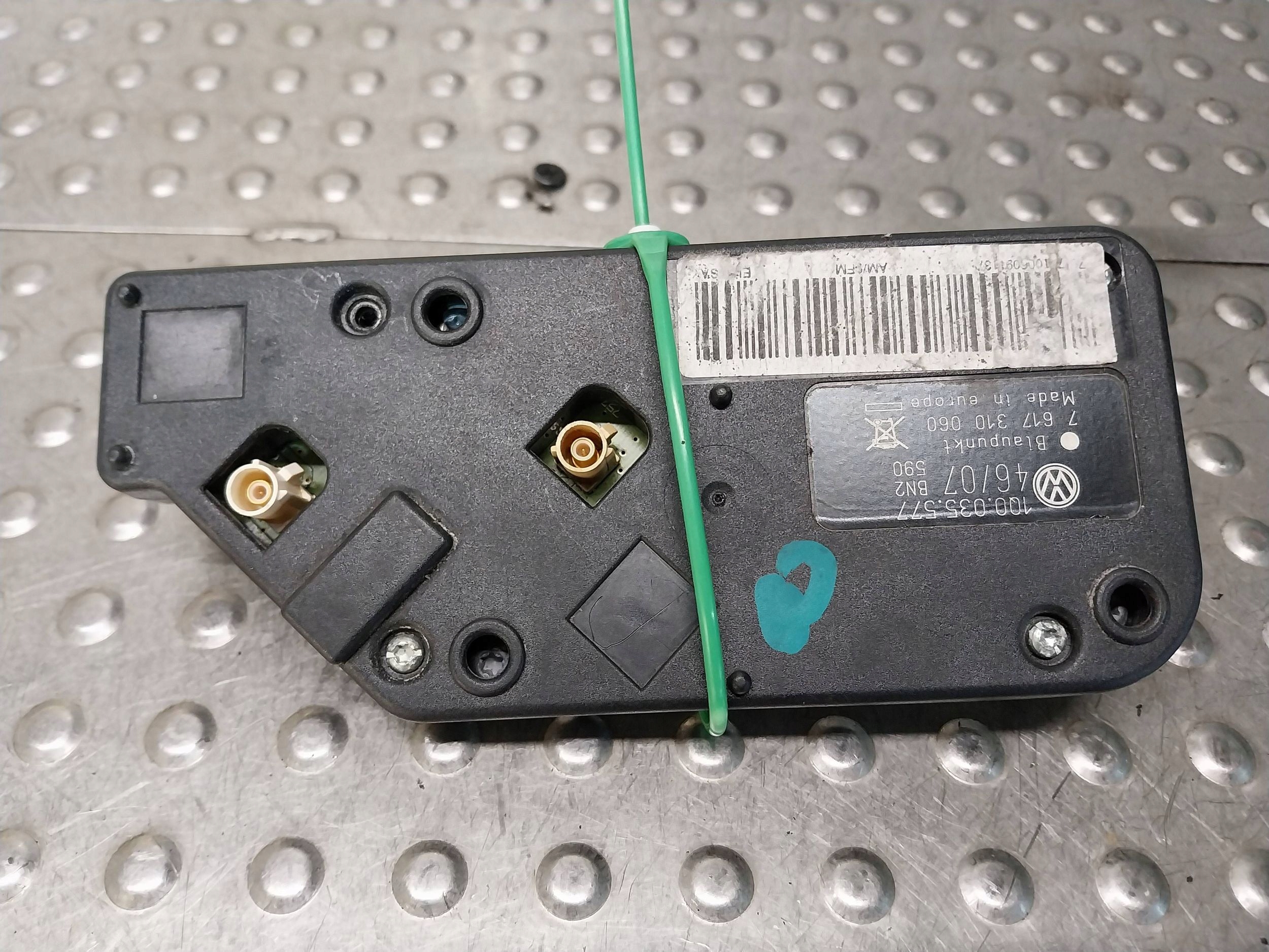AMPLIFICATORE ANTENY 1Q0035577 VW EOS 05-15