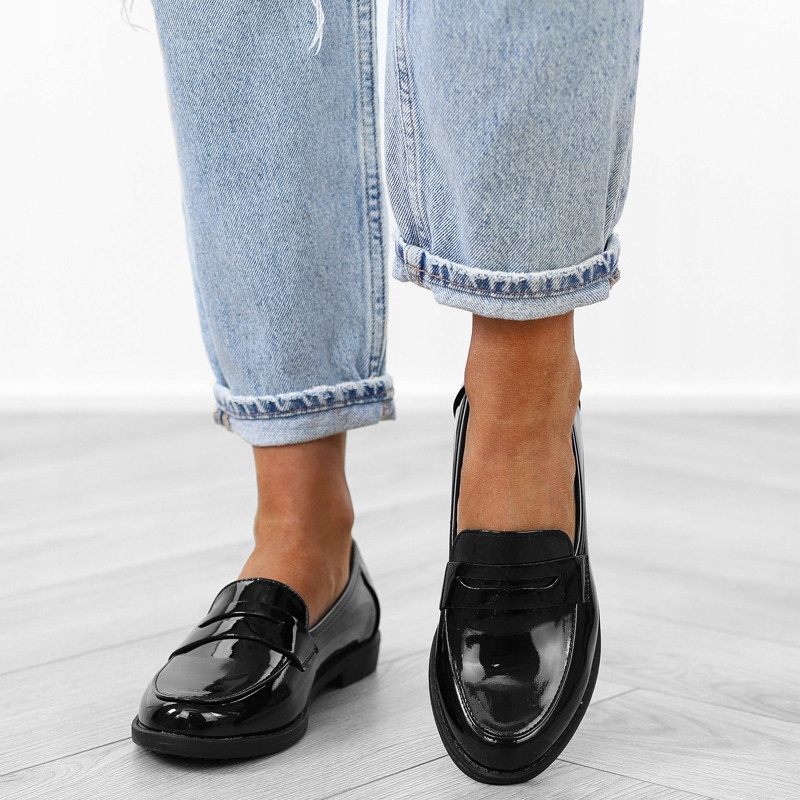 Czarne półbuty damskie lakier mokasyny LP662 r.38 Rozmiar 38