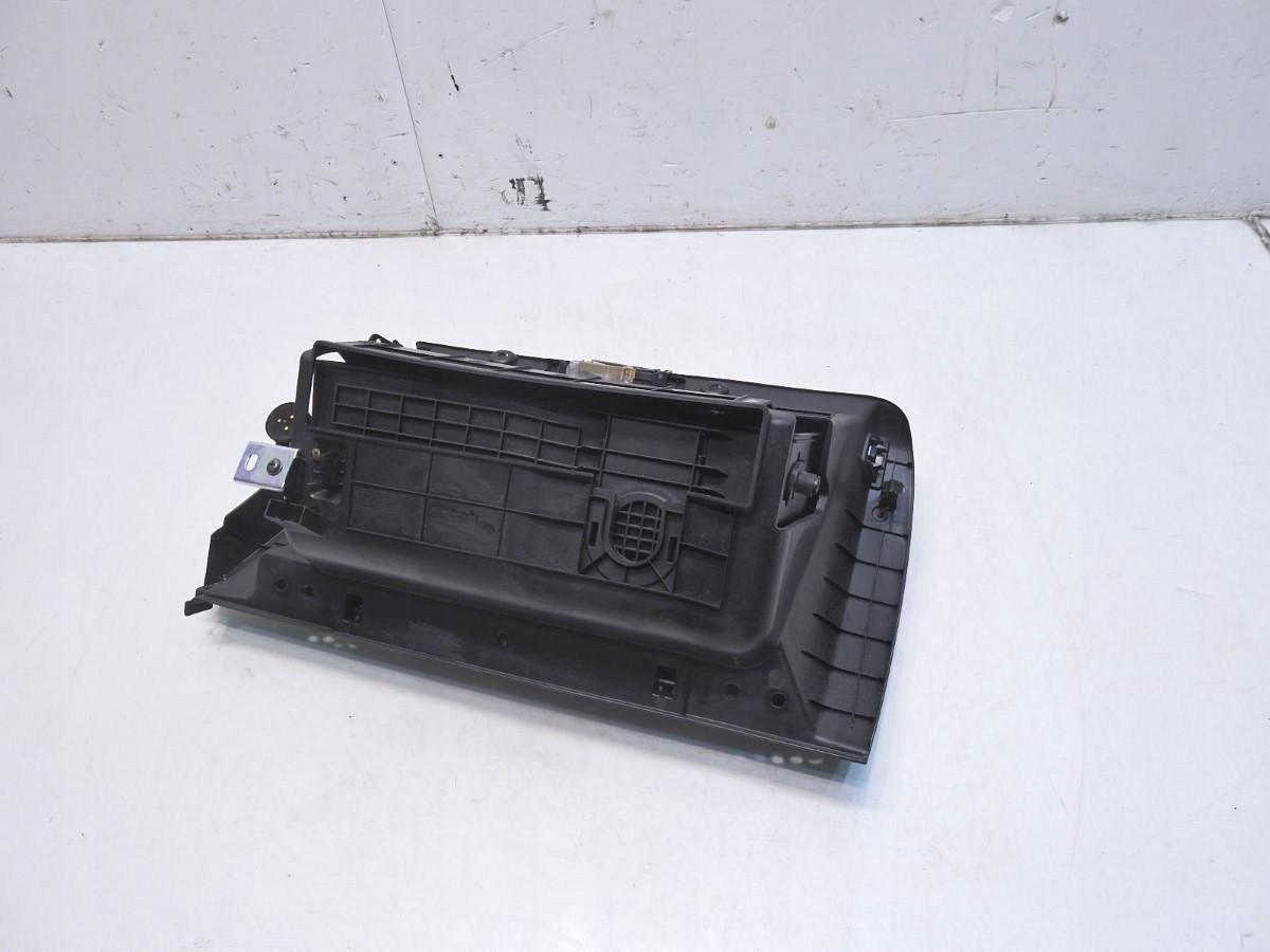 бардачок kia CEED I РЕСТАЙЛИНГ 84760-1H050