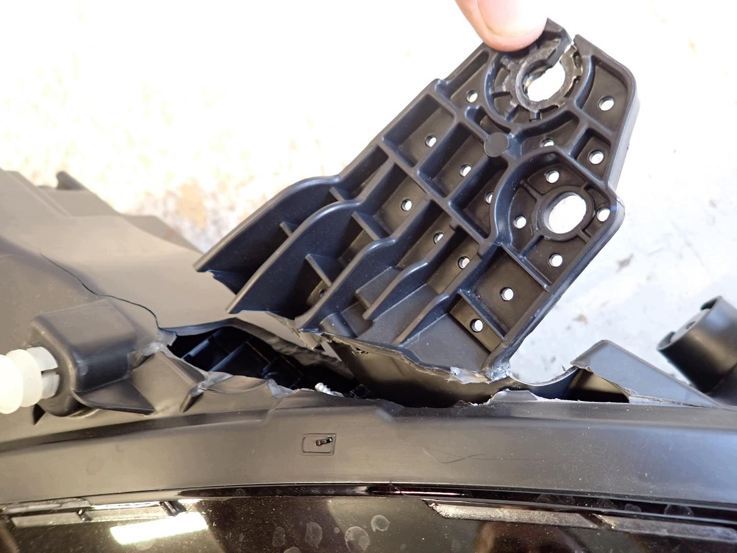 light front front right BYD SEAL 2022- FULL LED