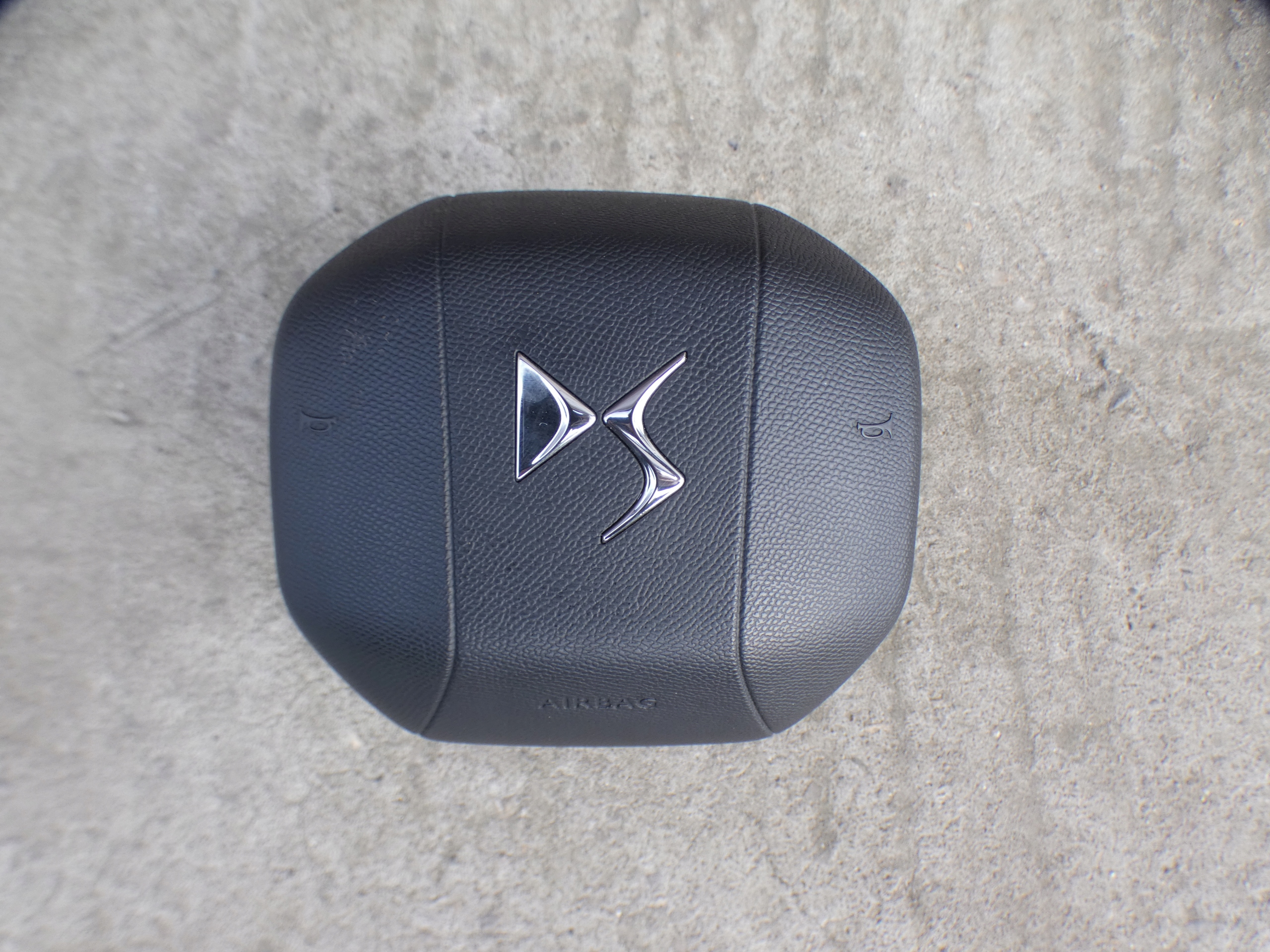 DS7 dashboard instrument panel console tension belts airbag original