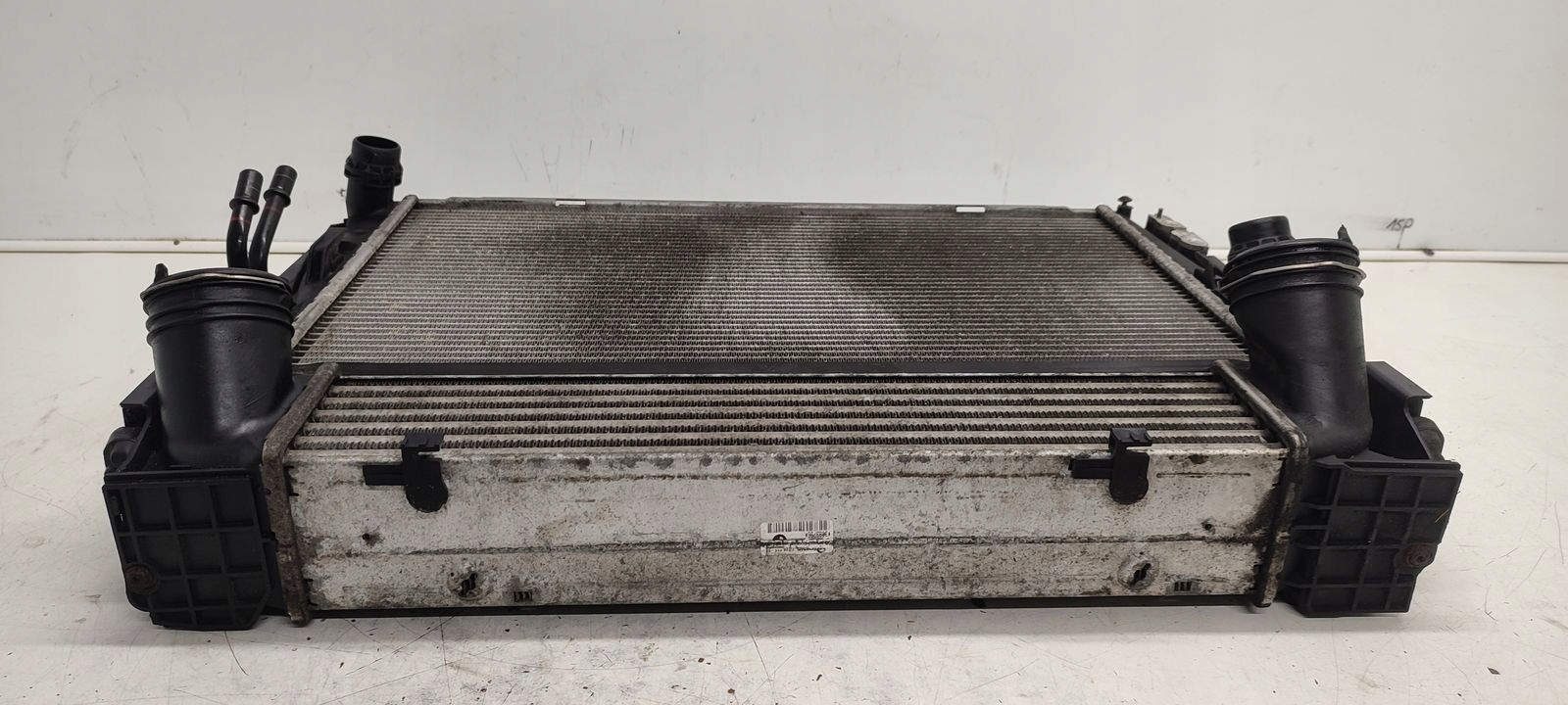 vízhütö a klímának intercooler BMW E91 2,0D