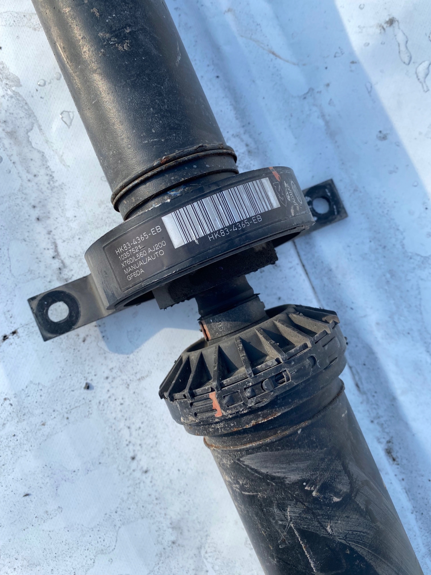 JAGUAR F-PACE cardan rear part HK83-4365-EB