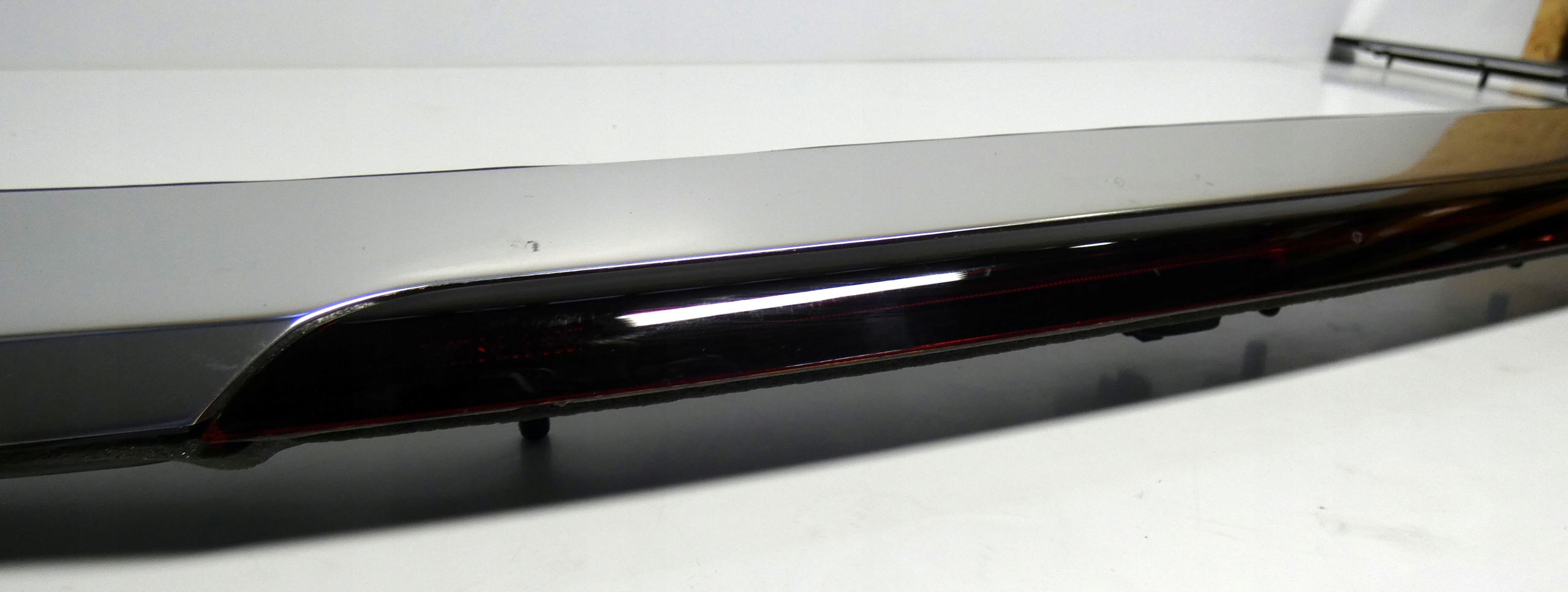 AUDI A5 8W7853297 moulding CHROM third brake light