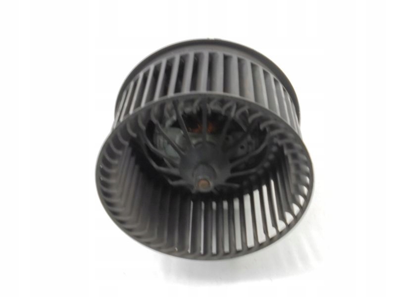 FOCUS MK3 WENTYLATOR DMUCHAWA KOMBI AV6N18456CA